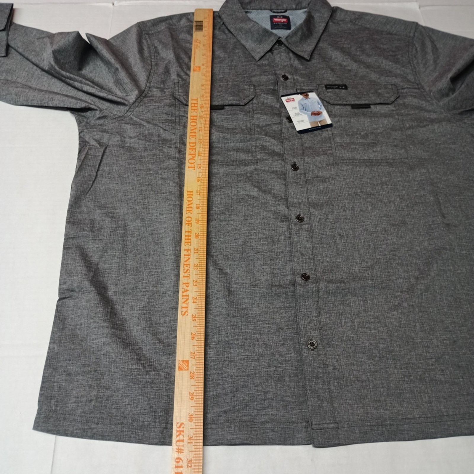 Wrangler Wrangler Men's 2XL Gray Thru Hike Shirt Vented Roll Tab UPF Size US XXL / EU 58 / 5 - 8 Thumbnail