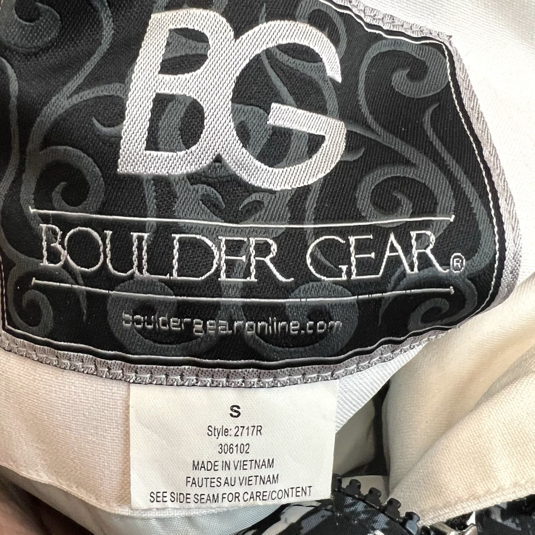 Vintage Boulder Gear Snow Ski Hooded Jacket Womens Size S Black/White Size S / US 4 / IT 40 - 7 Thumbnail