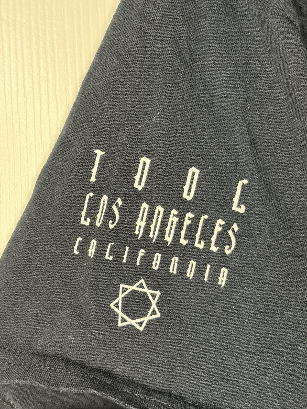 Gildan 2014 TOOL LA Band Tee Shirt Size US XL / EU 56 / 4 - 3 Thumbnail