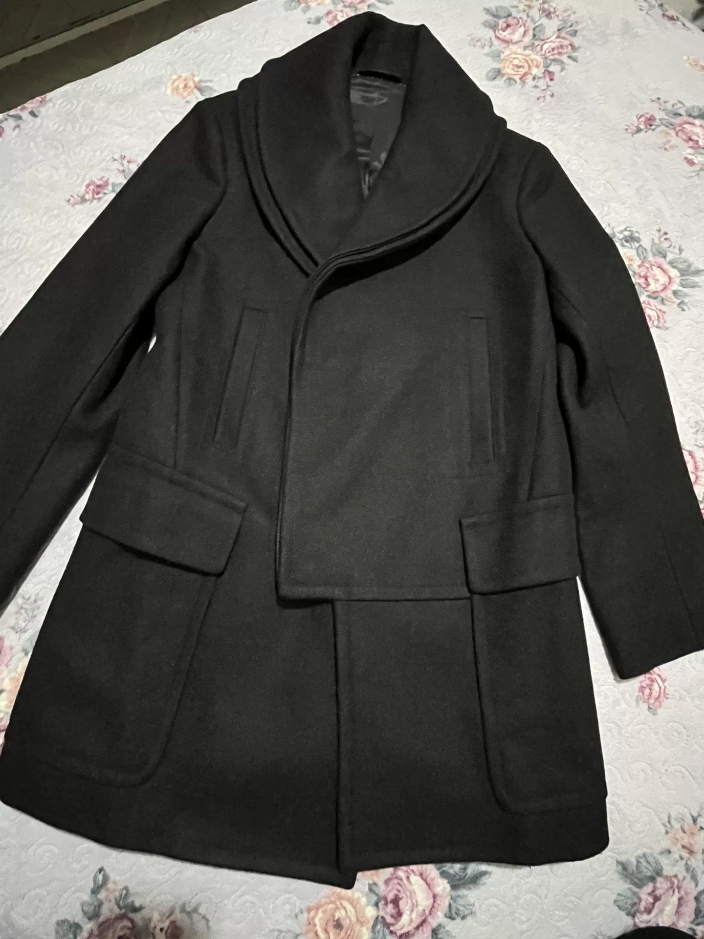 Neil Barrett Neil Barrett Men's Black Wool Coat Size US S / EU 44-46 / 1 - 1 Thumbnail