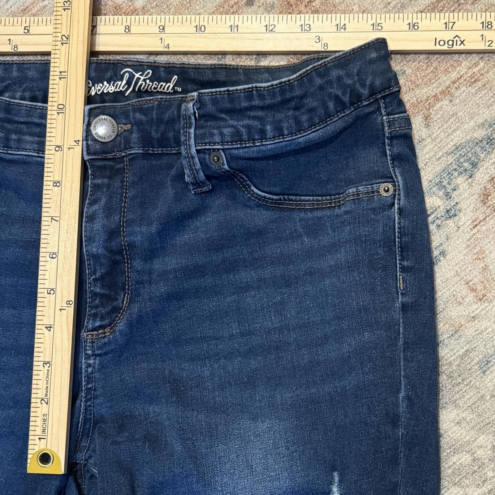 Designer Universal Thread distressed raw-hem jeggings – women’s 14W Size 36" / US 14 / IT 50 - 3 Thumbnail