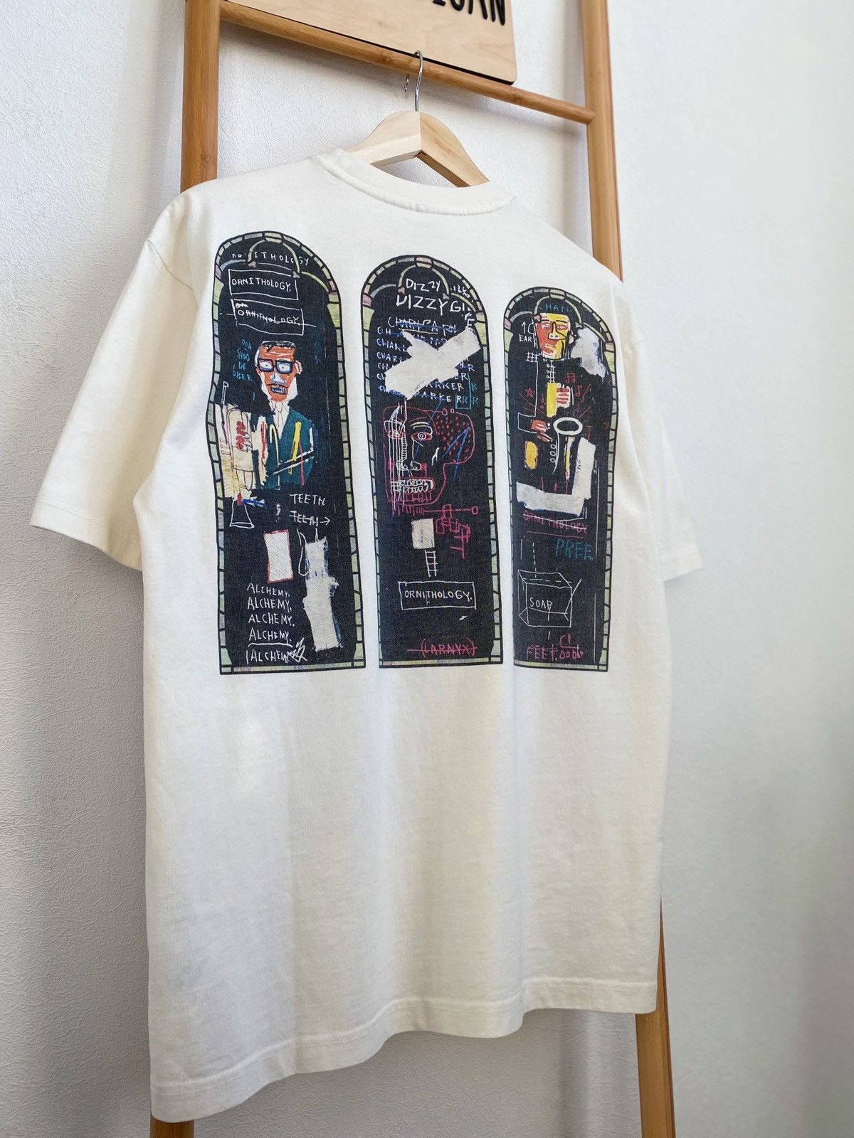 H&M × Jean-Michel Basquiat × Who Decides War WHO DECIDES WAR x BASQUIAT x H&M RELAXED FIT COTTON T-SHIRT Size US M / EU 48-50 / 2 - 4 Thumbnail