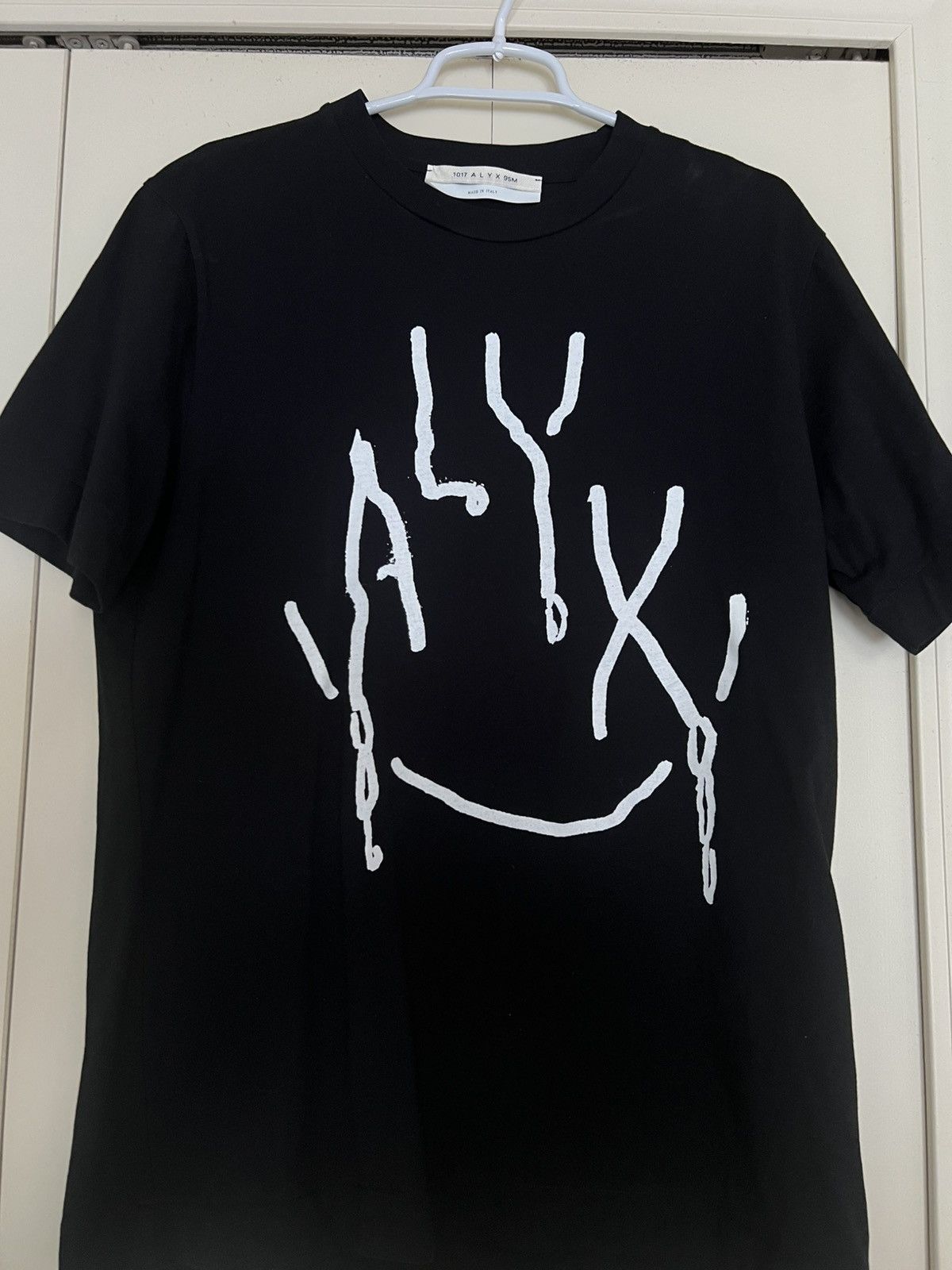 1017 ALYX 9SM 1017 Alyx 9SM Black Graphic Smiley Tee Size US M / EU 48-50 / 2 - 1 Thumbnail