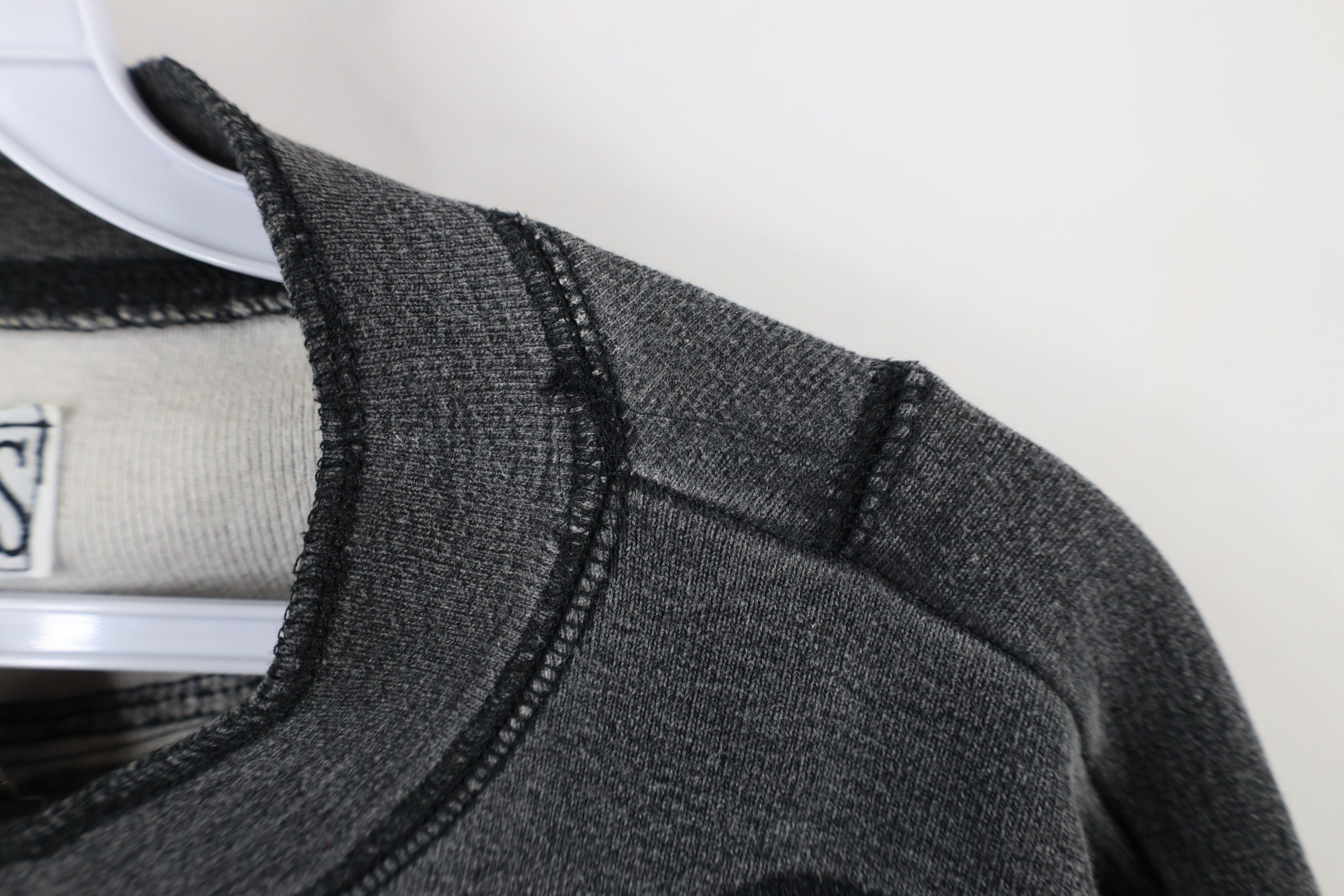 Vintage Vintage 90s Streetwear Fit Ribbed Knit Henley T-Shirt USA Size US L / EU 52-54 / 3 - 8 Thumbnail