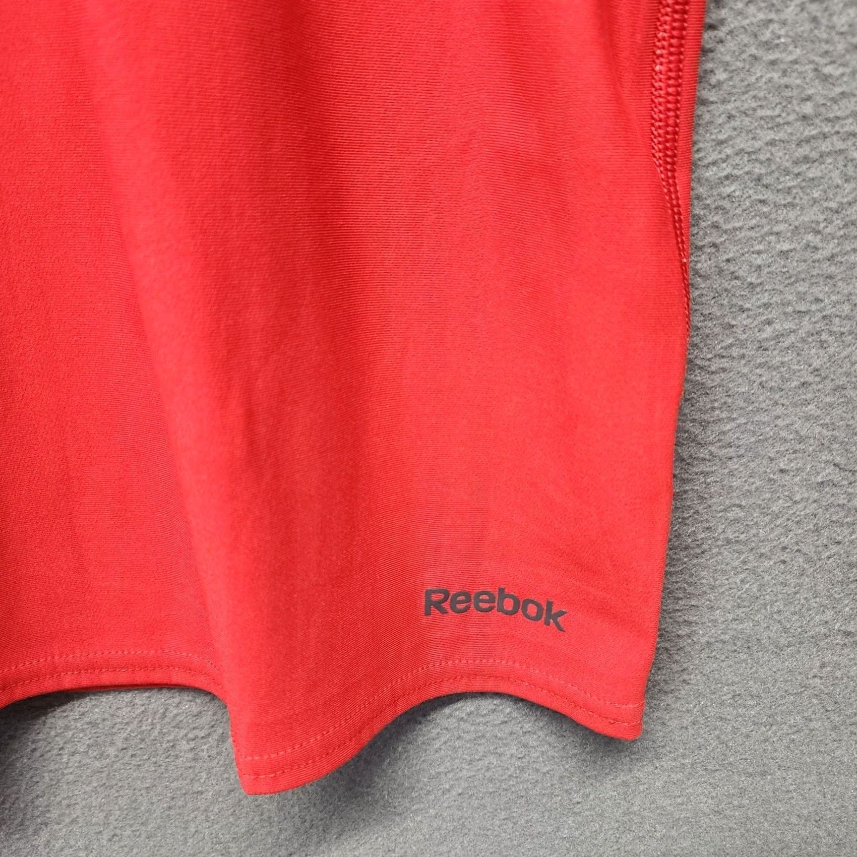 Reebok Reebok Mens Shirt Baselayer XL Red Long Sleeve Play Dry Performance Wicking Size US XL / EU 56 / 4 - 8 Thumbnail