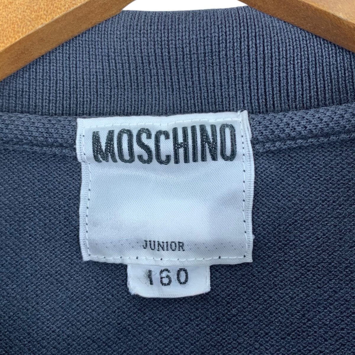 Moschino Vintage MOSCHINO JUNIOR Italian Brand Short Collar Tshirt Size US M / EU 48-50 / 2 - 5 Thumbnail