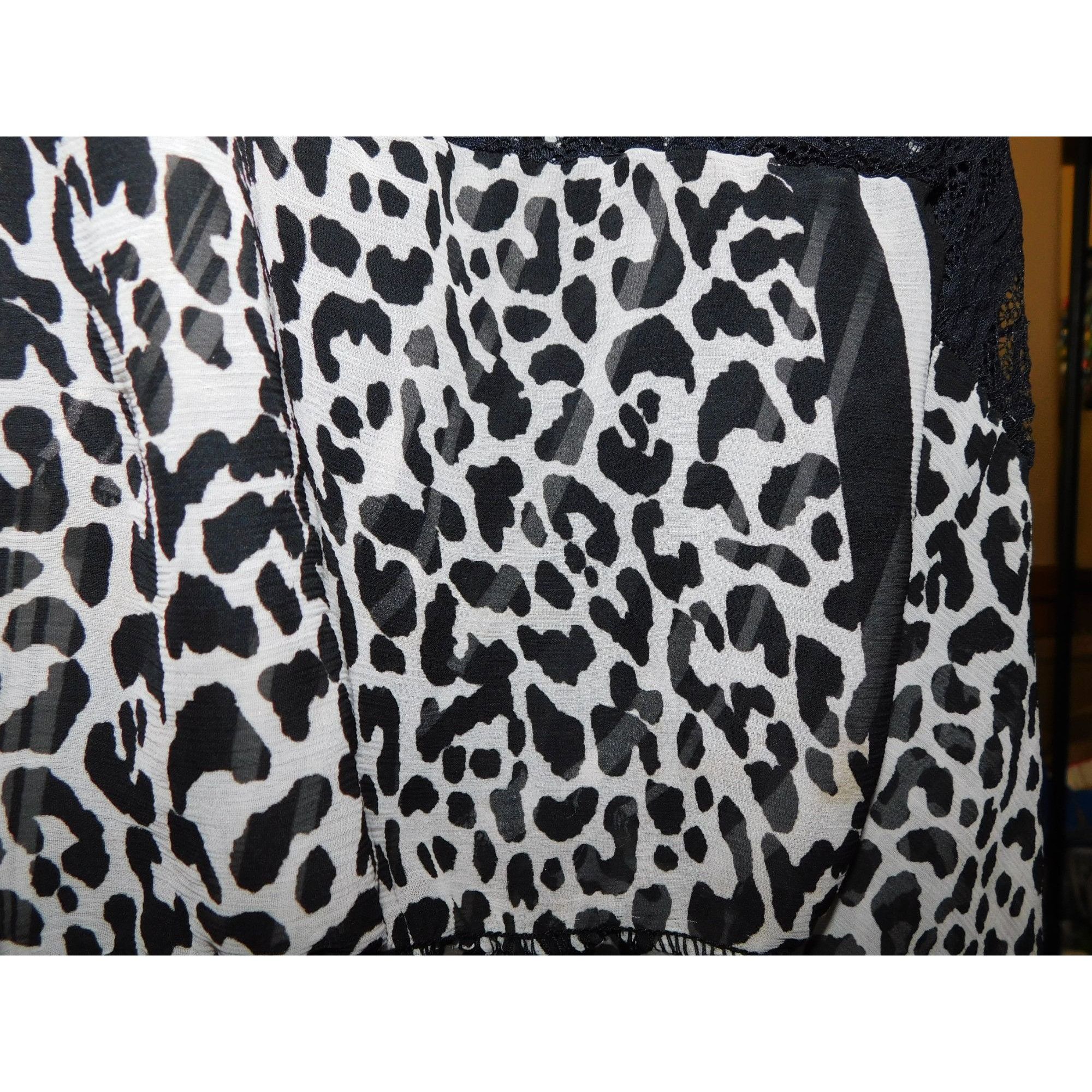 Other Black Lace & Animal Print Infinity Scarf With Abstract Patte Size ONE SIZE - 3 Thumbnail