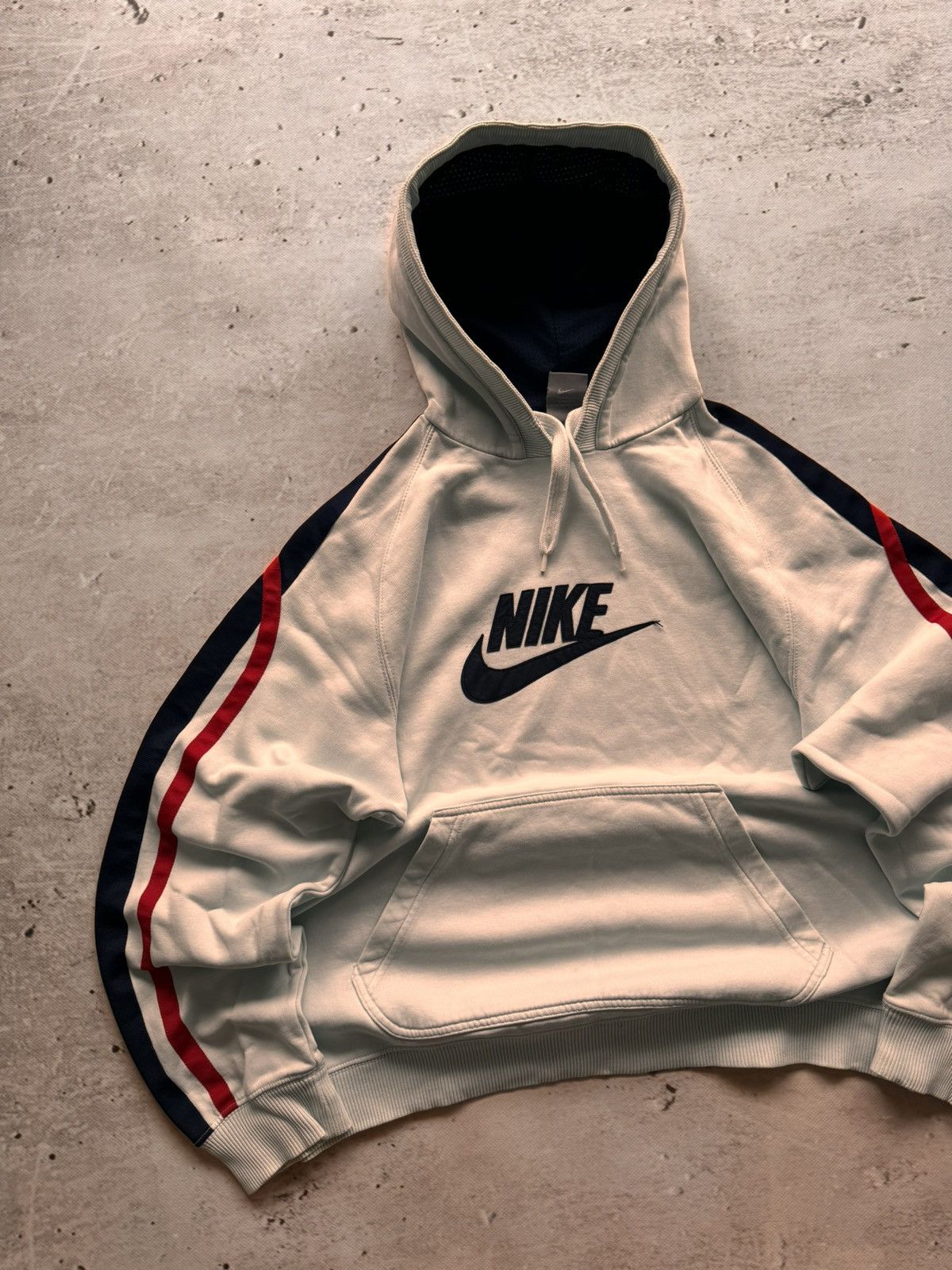 Nike × Vintage NIKE VINTAGE CENTER LOGO OVERSIZE BOXY HOODIE Size US L / EU 52-54 / 3 - 2 Thumbnail