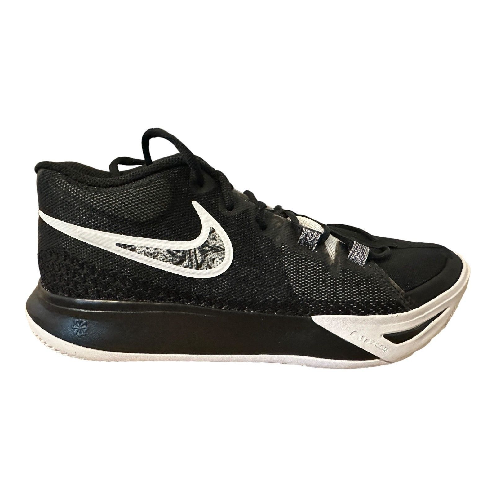 Nike Nike Kyrie Flytrap 6 EP 'Black White' DM1126-001 Men's Size Size US 9.5 / EU 42-43 - 1 Thumbnail