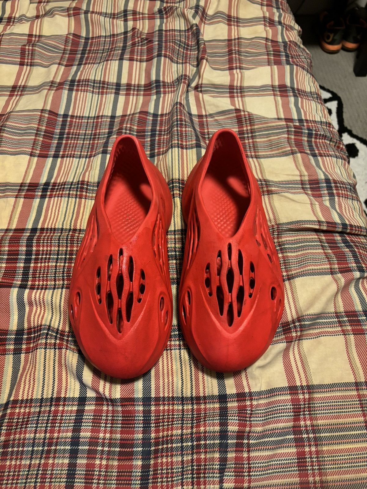 Adidas Adidas Yeezy Foam Runner Red Size 10 Size US 10 / EU 43 - 3 Thumbnail