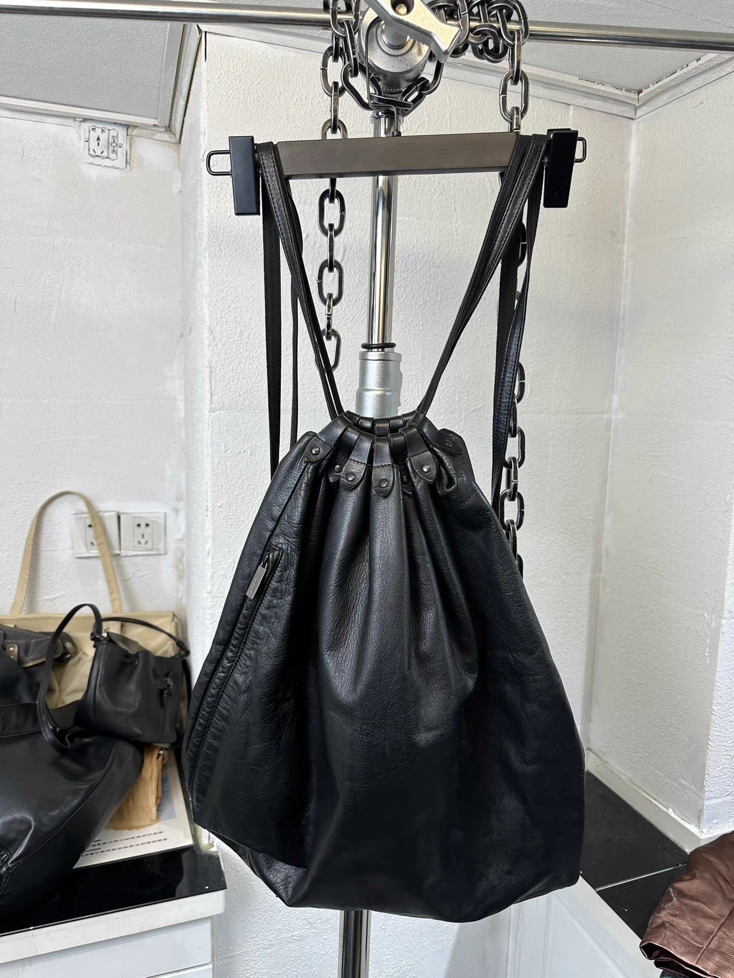 Yohji Yamamoto Yohji Yamamoto Cowhide Leather Rucksack K20 Size ONE SIZE - 1 Thumbnail