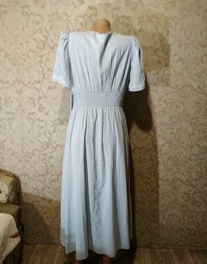Reformation NWT Reformation Kamrynl Smocked Button Front Midi Dress Sz 6 Size M / US 6-8 / IT 42-44 - 4 Thumbnail
