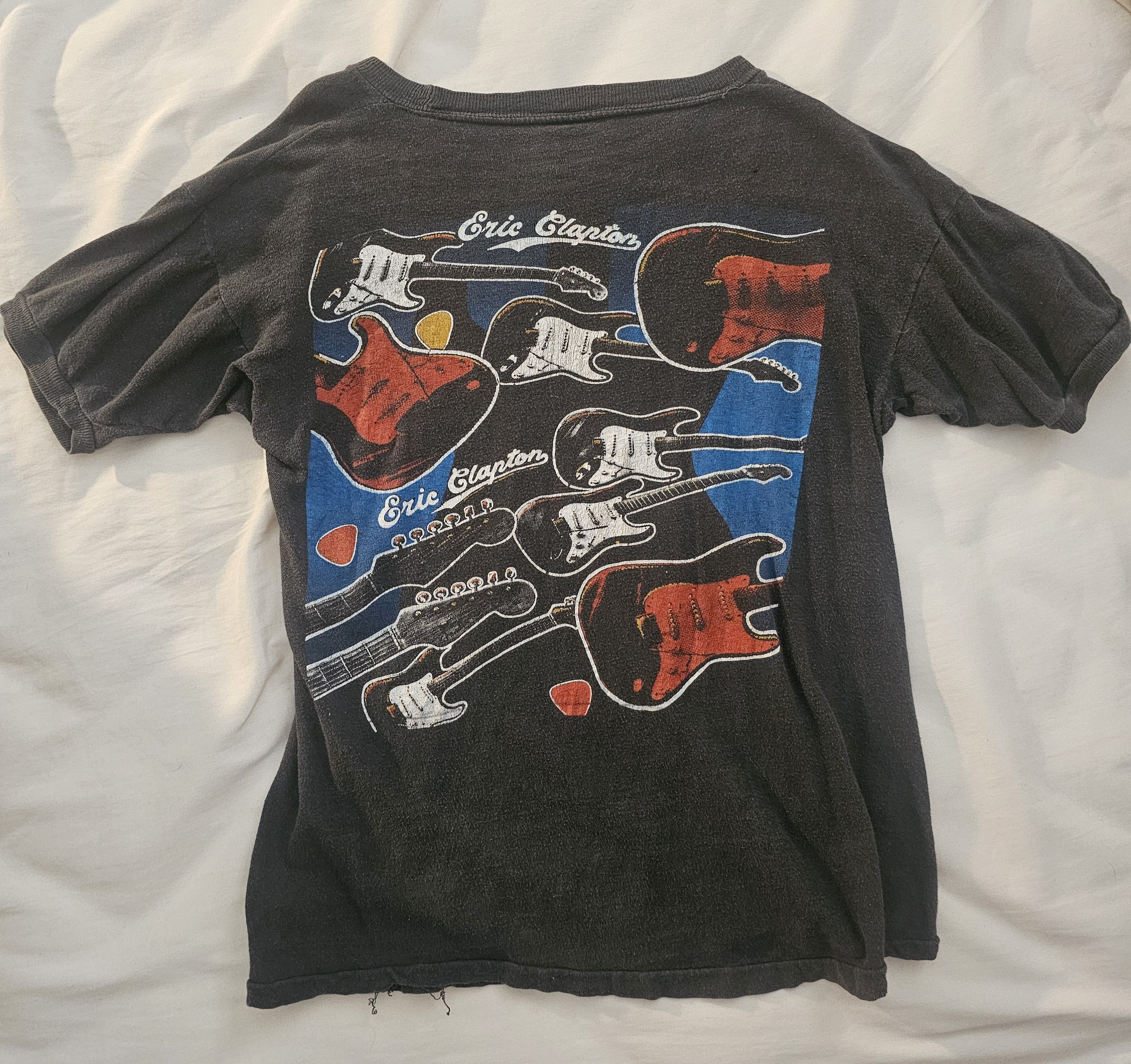 Vintage Vintage Eric Clapton In Concert T-Shirt Size US XS / EU 42 / 0 - 9 Thumbnail