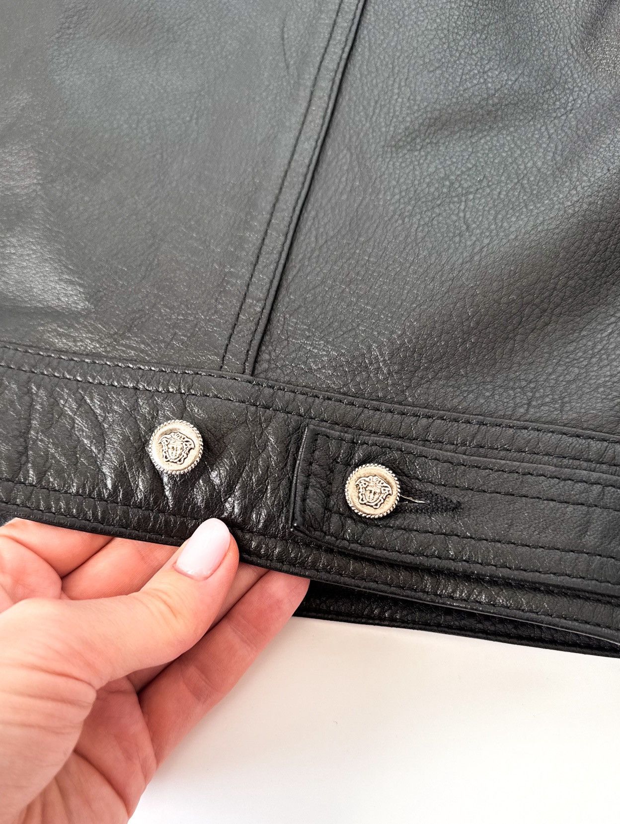 Versace Jeans Couture Vintage Versace Jeans Couture black leather jacket Medusa Size US L / EU 52-54 / 3 - 6 Thumbnail