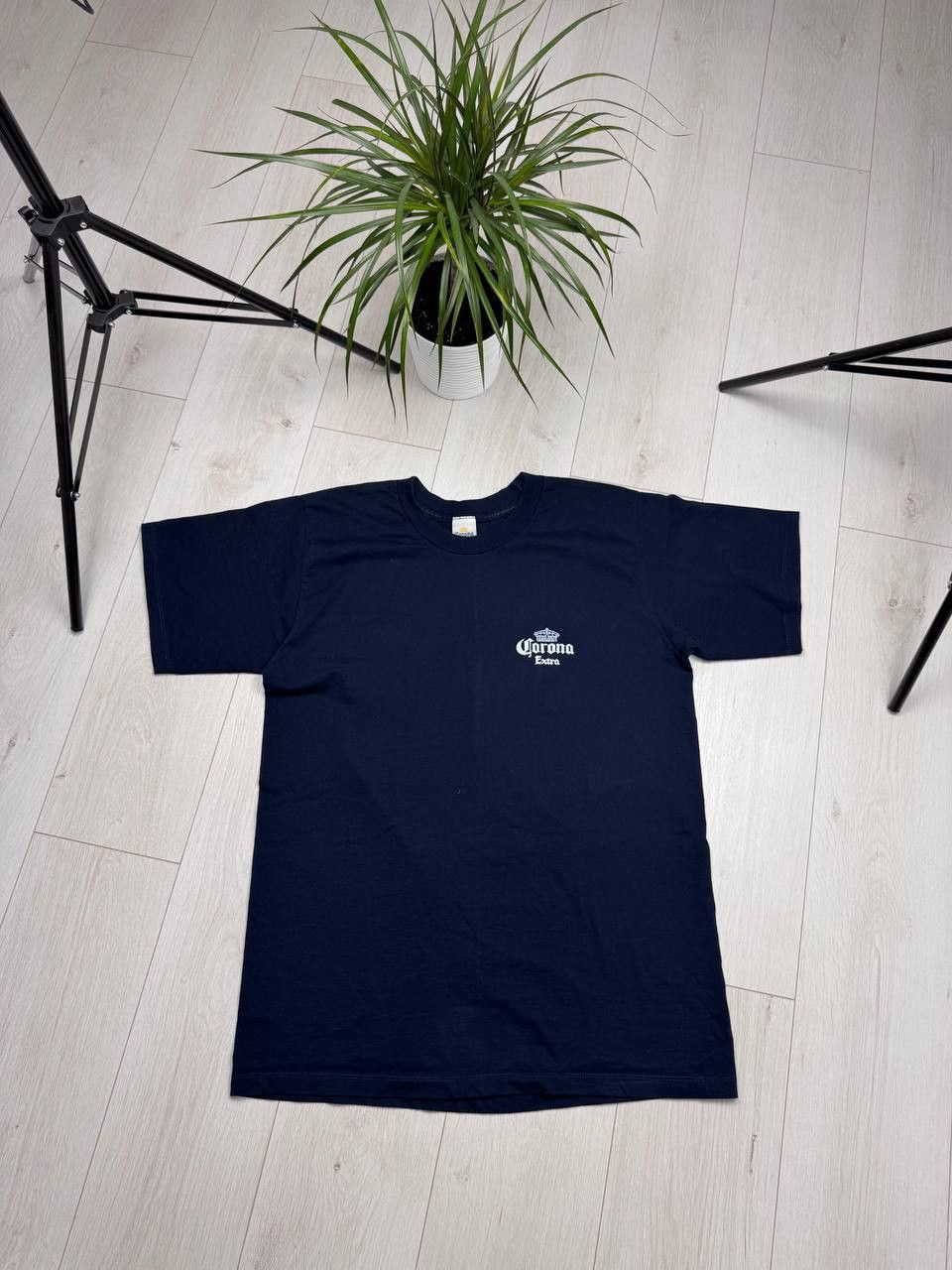 Other Vintage big logo rare Corona Extra Beer T-Shirt Mens XXL Size US XXL / EU 58 / 5 - 2 Thumbnail