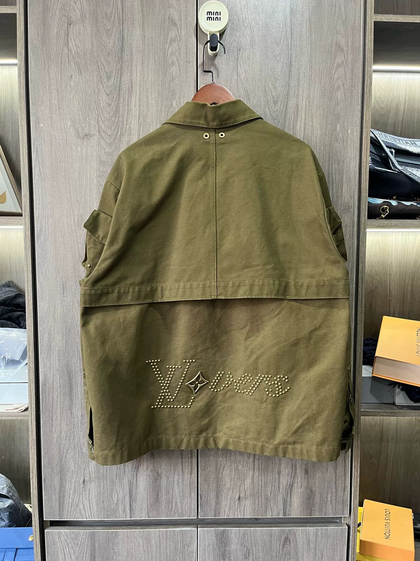 Louis Vuitton Louis Vuitton SS24 Pharrell Studded Cargo Jacket Size US XL / EU 56 / 4 - 2 Thumbnail