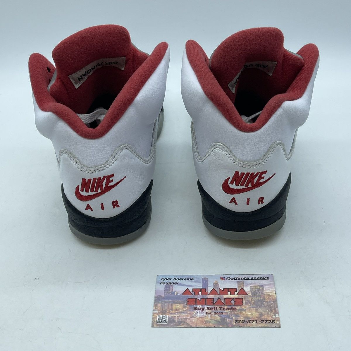 Jordan Brand Air Jordan 5 fire red Size US 6 / EU 39 - 3 Thumbnail