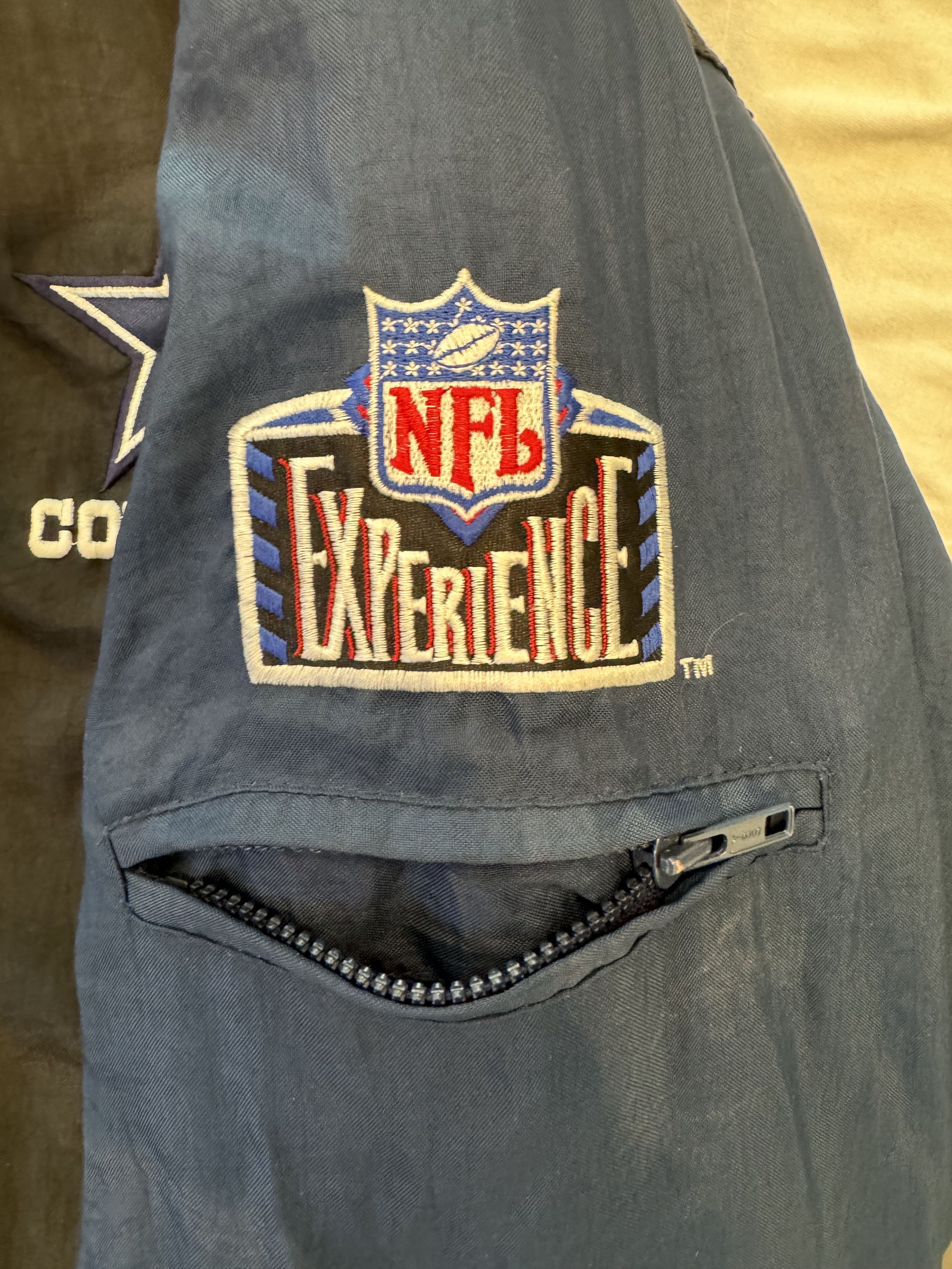 NFL × Pro Player × Vintage Vintage 90s Dallas Cowboys NFL Experience Reversible Puffer Size US XXL / EU 58 / 5 - 12 Thumbnail