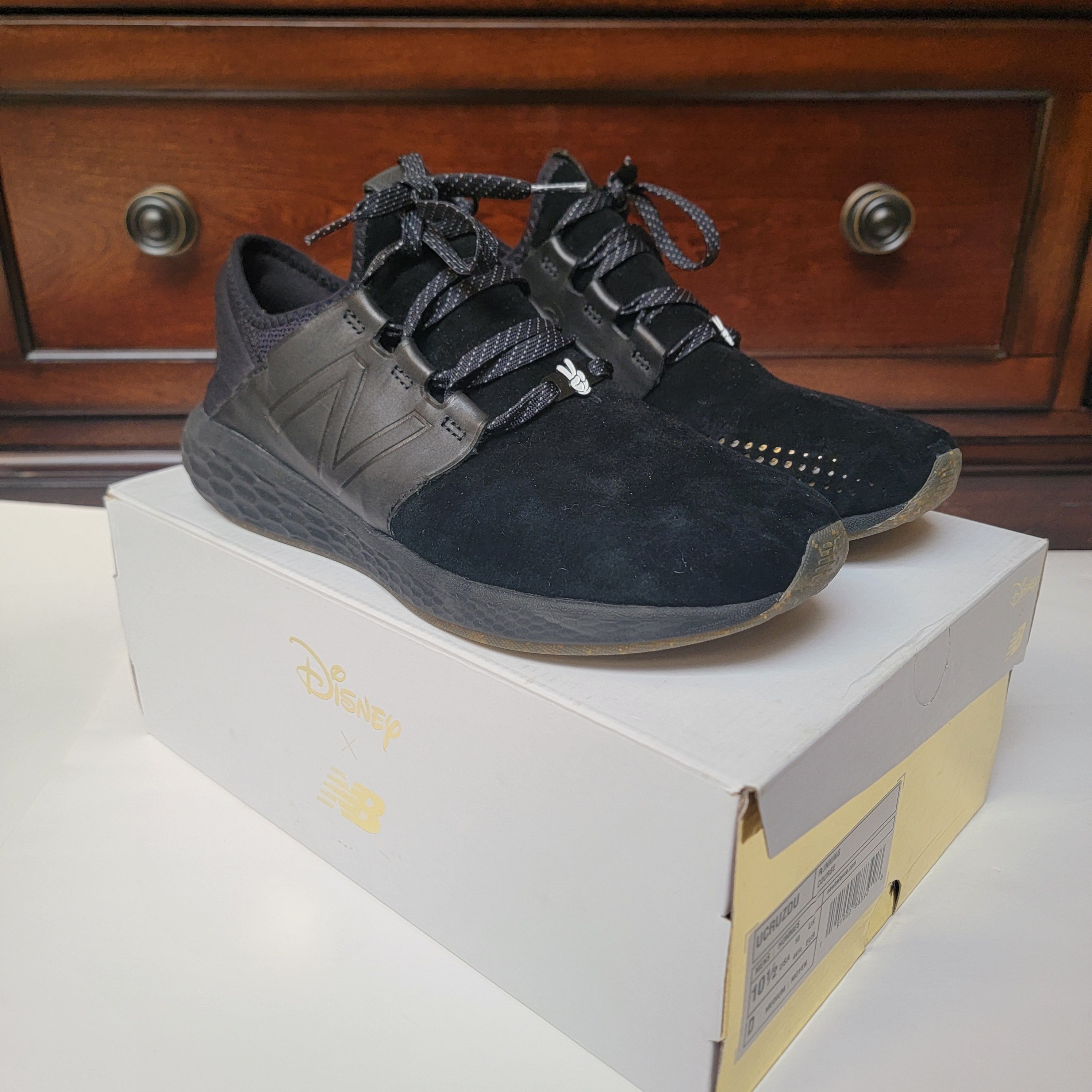 Disney x New Balance Fresh Foam Cruz Mickey Mouse Logo