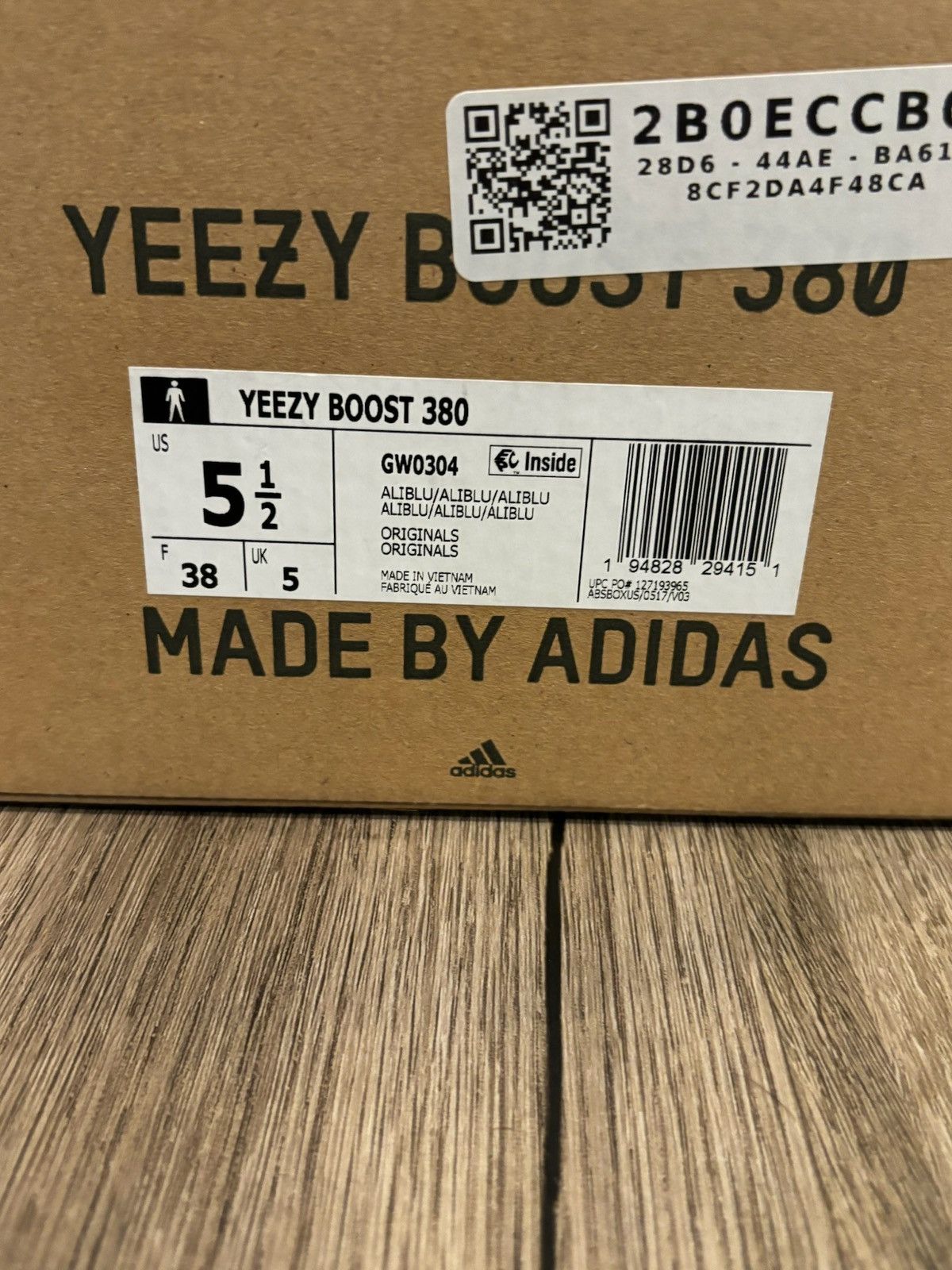 Yeezy Yeezy Adidas Boost 380 Size US 7 / IT 37 - 9 Thumbnail