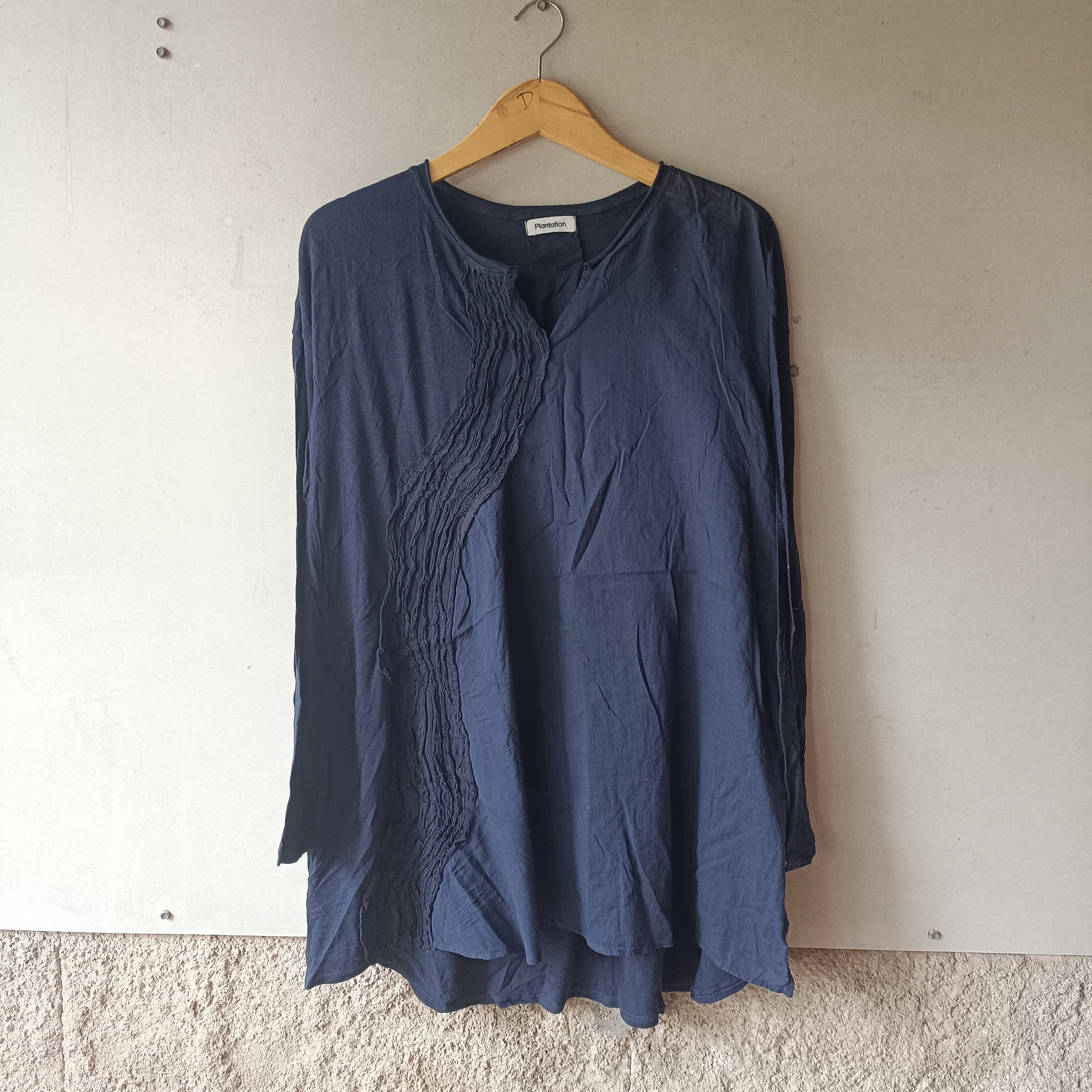 Issey Miyake Plantation Issey Miyake Tops Flower Size M / US 6-8 / IT 42-44 - 1 Thumbnail