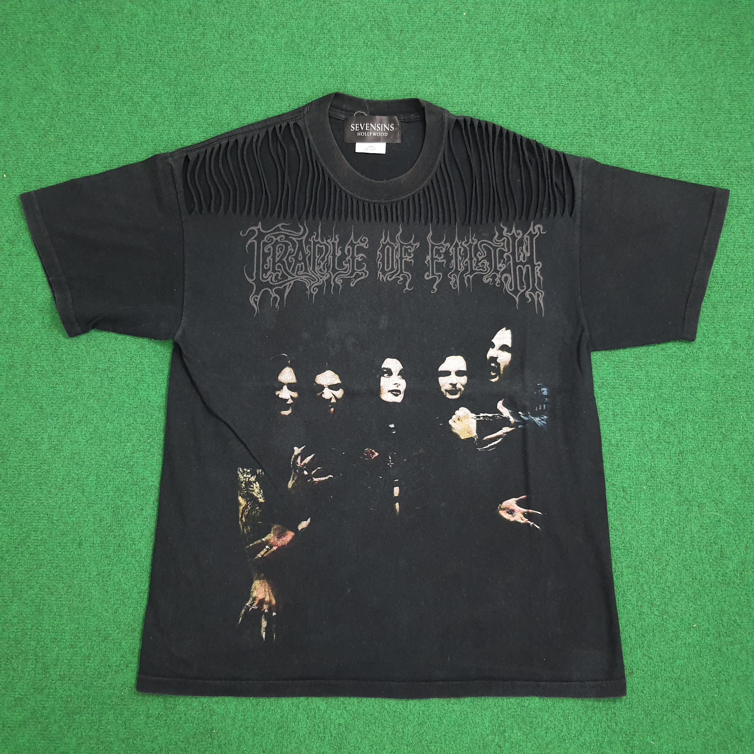 Band Tees × Vintage Vintage Cradle of Filth America Rock Band T-shirt Size US L / EU 52-54 / 3 - 1 Thumbnail