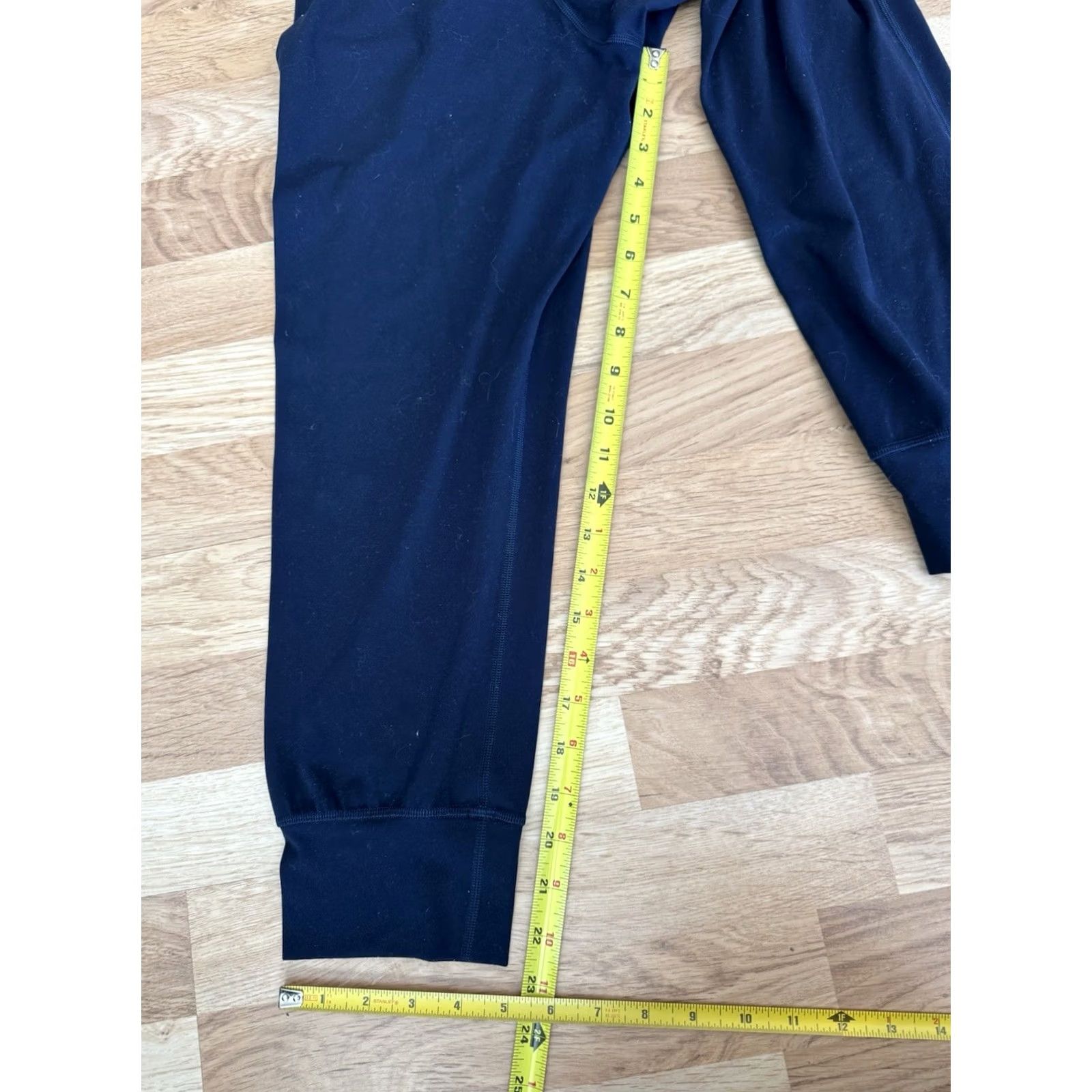 Lululemon Lululemon Align Jogger Women’s Size 4 Navy Blue High Waist GUC Pants Activewear Size 27" / US 4 / IT 40 - 6 Thumbnail