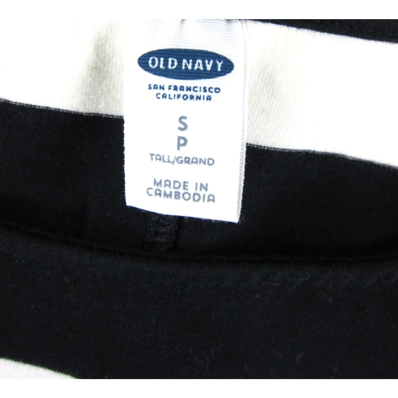Old Navy Old Navy Cotton Stretch White Black Stripe Short Sleeve Tunic Shift Dress S Tall Size 28" / US 6 / IT 42 - 3 Thumbnail