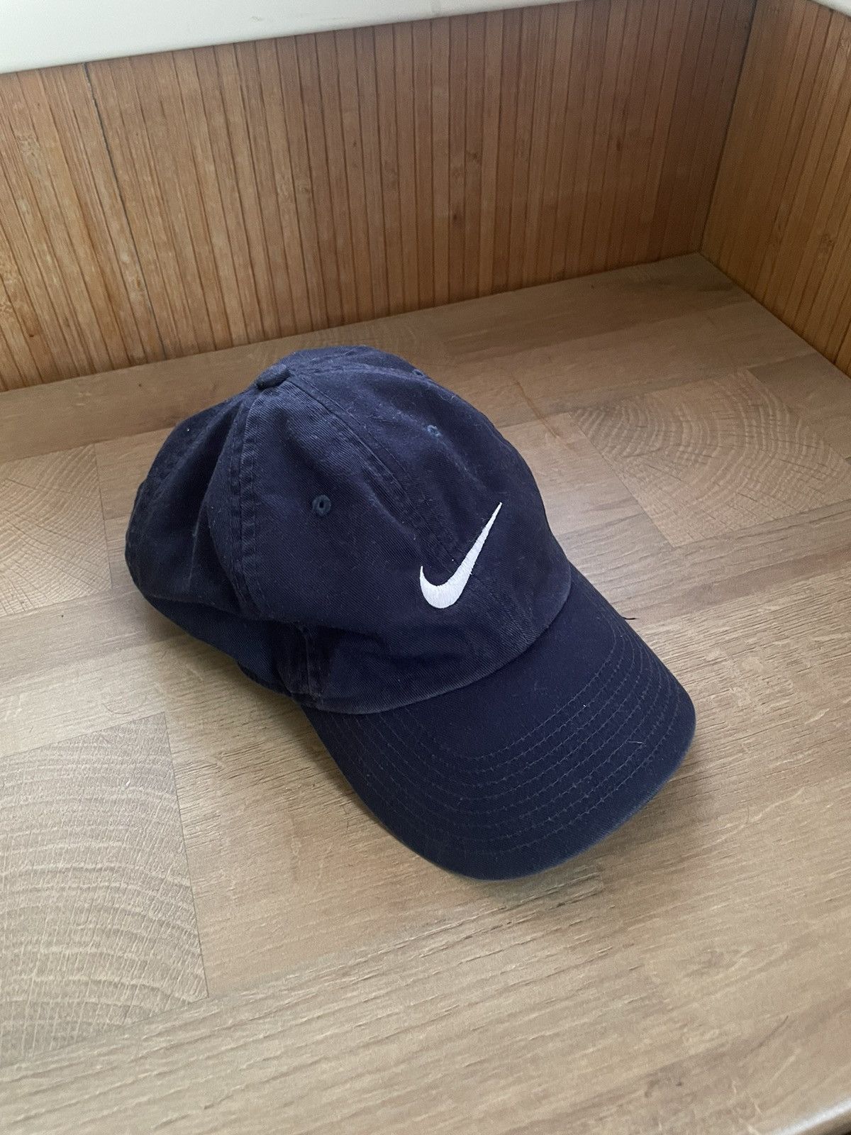 Nike Vintage Nike Big Swoosh Cap Size ONE SIZE - 1 Thumbnail