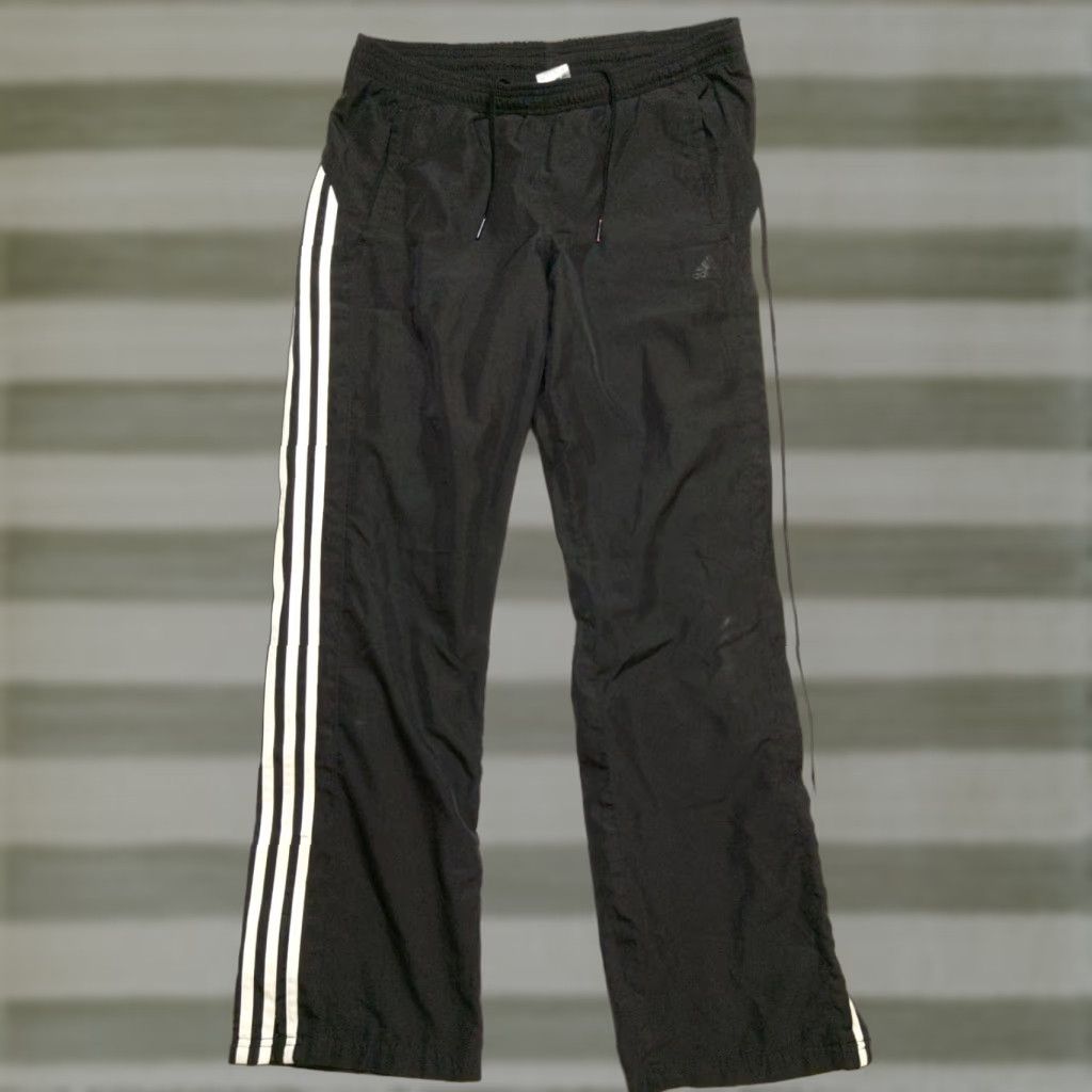 Adidas Adidas Track Pants Women Black Joggers Three Stripes Pockets 32x30 Athletic Fit Tapered Inseam 30 Size 24" / US 00 / IT 34 - 1 Thumbnail