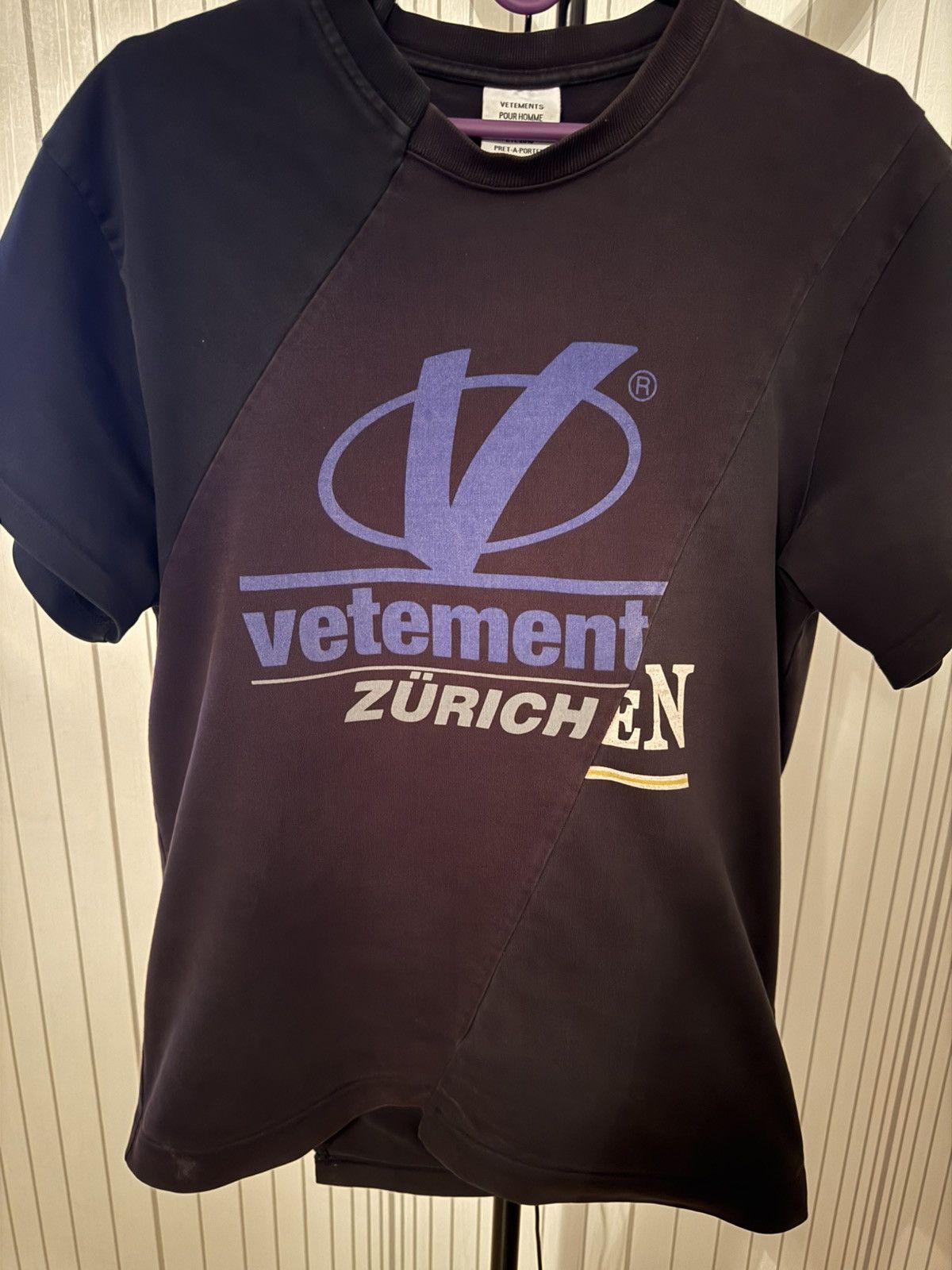 Vetements Vetements coming soon Zurich reconstructed longsleeve