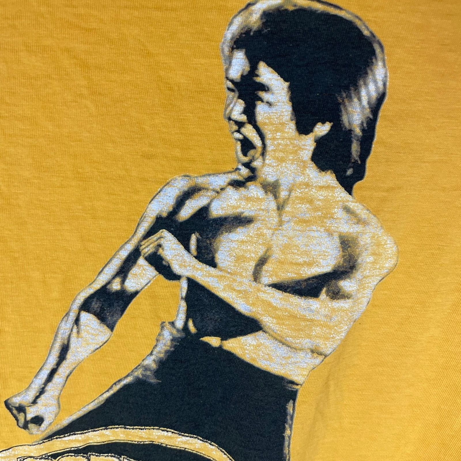 Hanes BRUCE LEE T SHIRT VINTAGE HANES COLOUR YELLOW SIZE M LEGEND Size US M / EU 48-50 / 2 - 2 Thumbnail