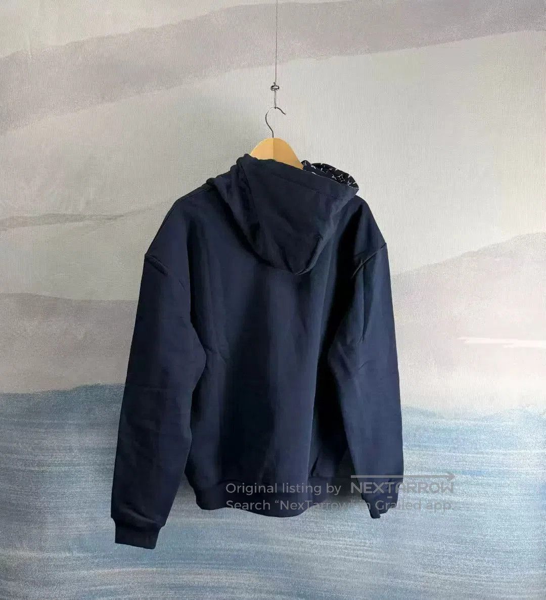 Louis Vuitton louis vuitton navy rhinestone hooded sweatshirt. Size XL / US 12-14 / IT 48-50 - 3 Thumbnail