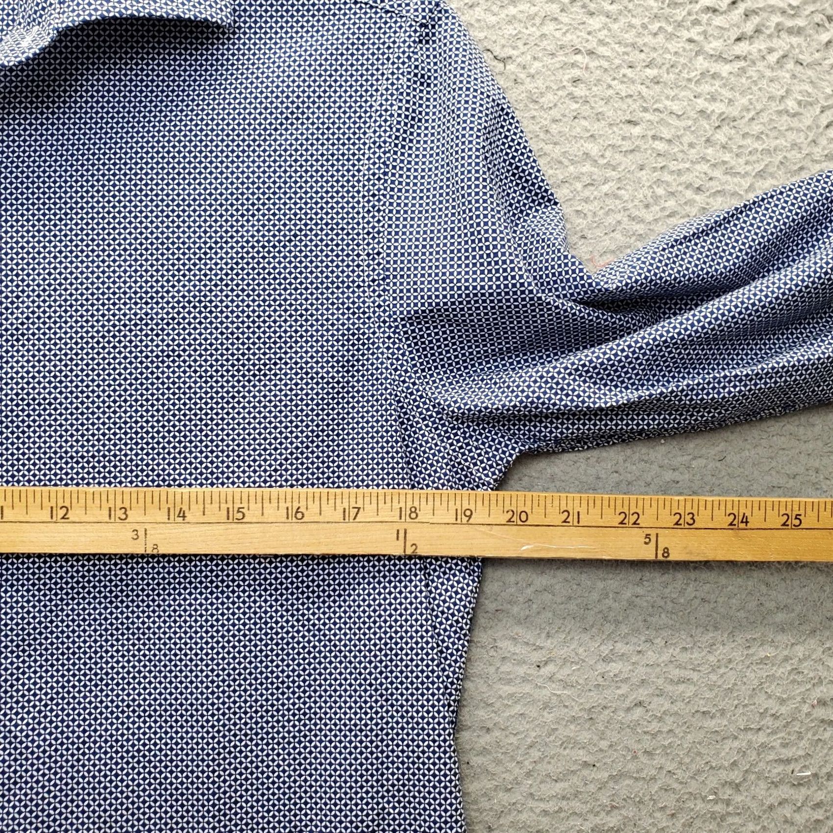 Michael Kors Michael Kors Dress Shirt Mens M Multi Geo Print Slim Fit Collar Button Down Size 40R - 4 Thumbnail