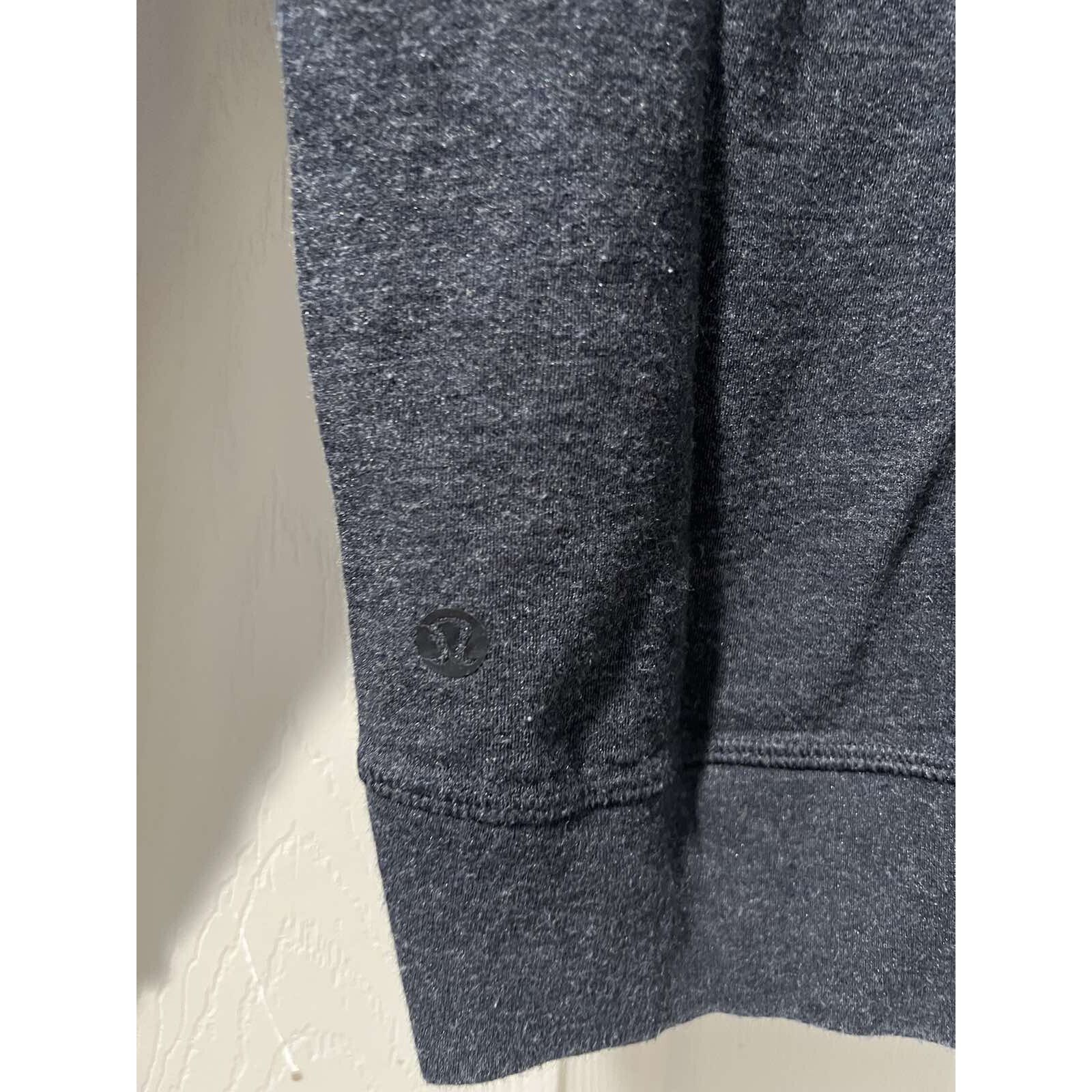 Lululemon Lululemon Cinch Reversible Long Sleve Striped Size 4 A001359 Size S / US 4 / IT 40 - 8 Thumbnail