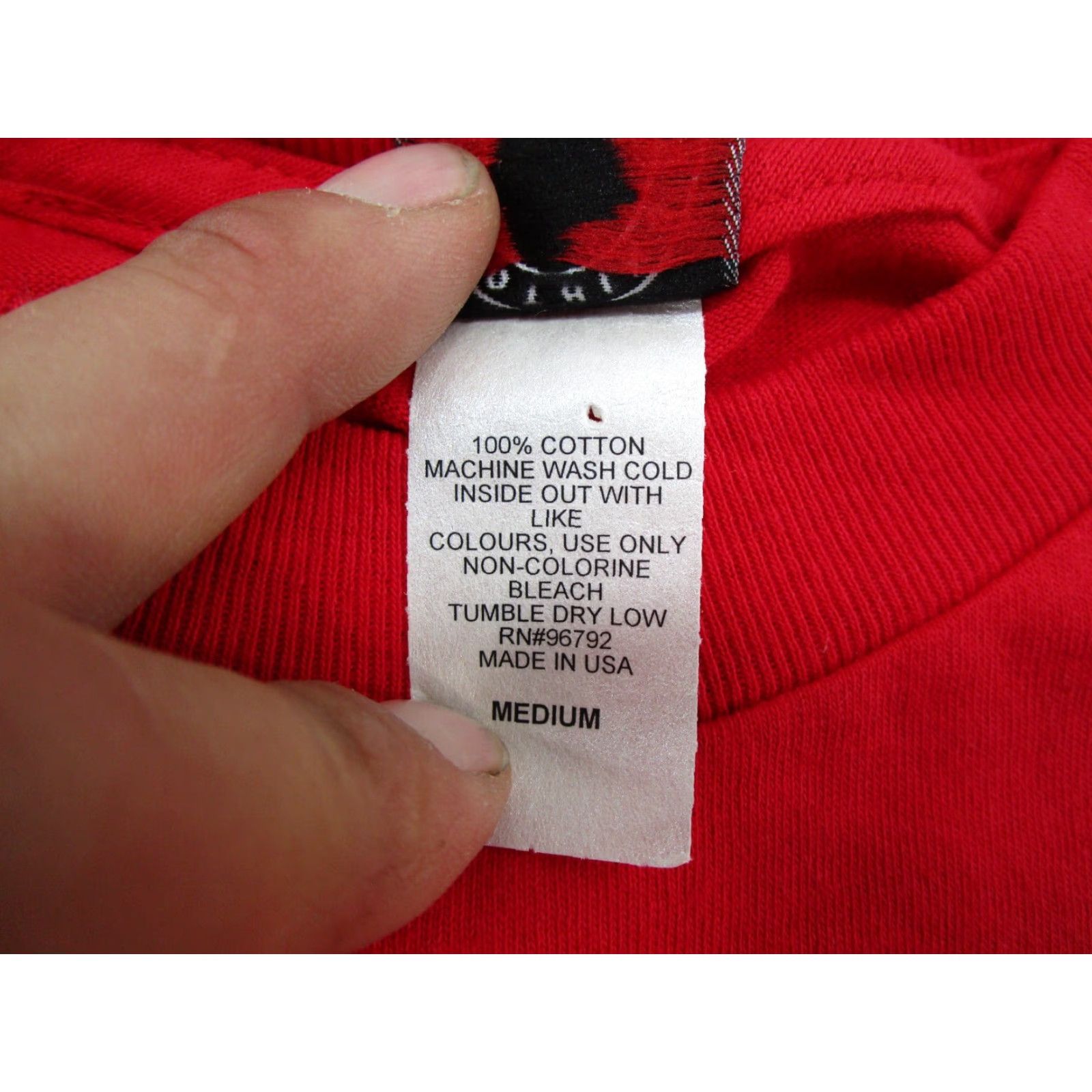 Vintage VINTAGE Virgin T-Shirt Shirt Mens M Red USA Made London Mobile Orlando Virgin Clothing Company Shirt Size M USA Made Size US M / EU 48-50 / 2 - 4 Thumbnail
