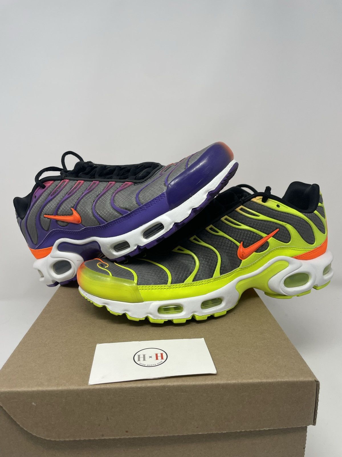 nike max air flip flops