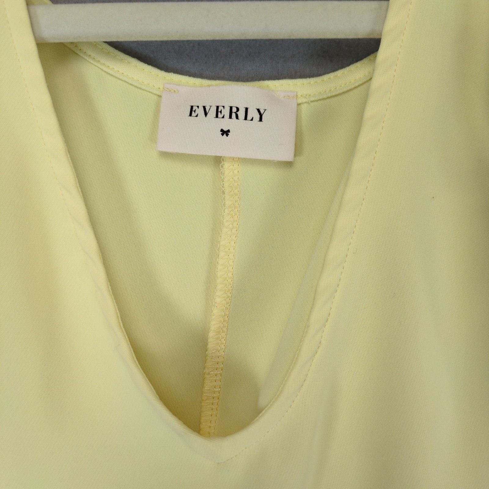 Other Everly Butter Yellow Open Shoulder V-Neck Mini Dress Size L / US 10 / IT 46 - 4 Thumbnail
