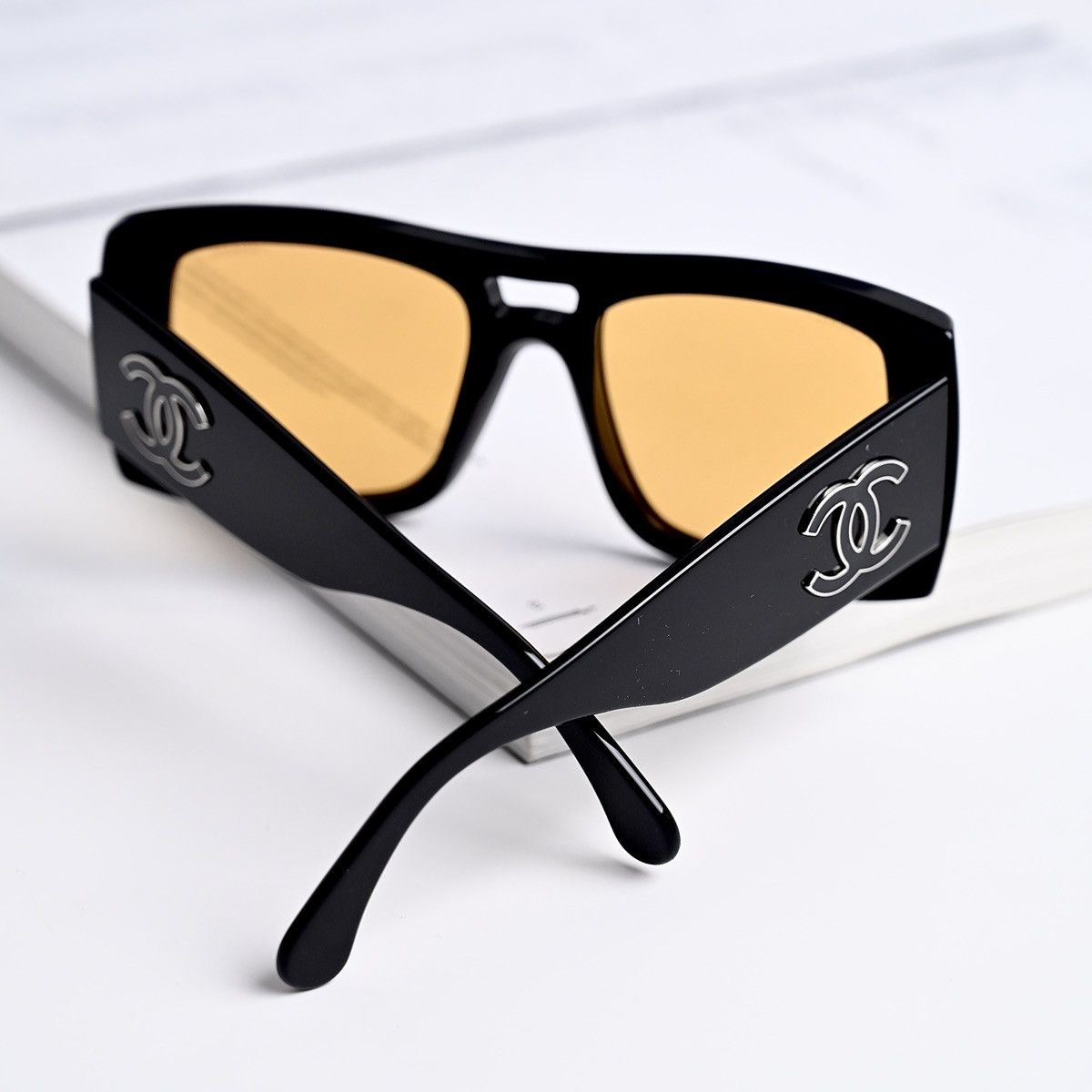 Chanel CHANEL 0CH5539 1799/7 SUNGLASSES Size ONE SIZE - 11 Thumbnail