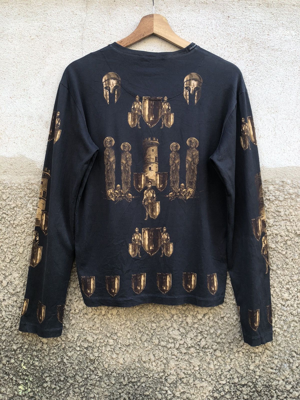 Dolce & Gabbana D&G Dolce and Gabbana Knights Armor LongSleeve Tee Size S / US 4 / IT 40 - 2 Thumbnail