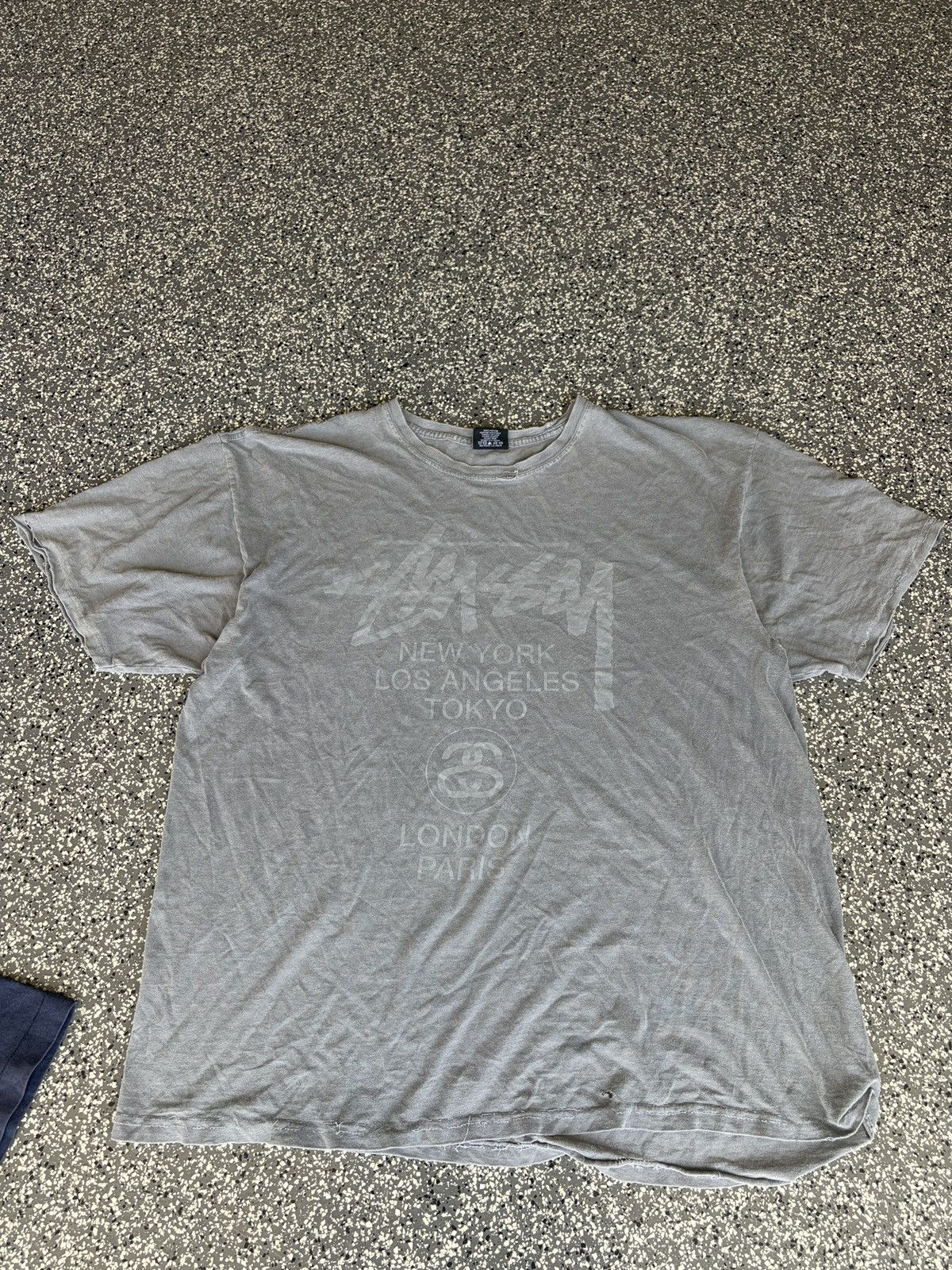 Stussy Vintage Y2k Stussy World Tour T-Shirt 00’s Size US XL / EU 56 / 4 - 8 Thumbnail