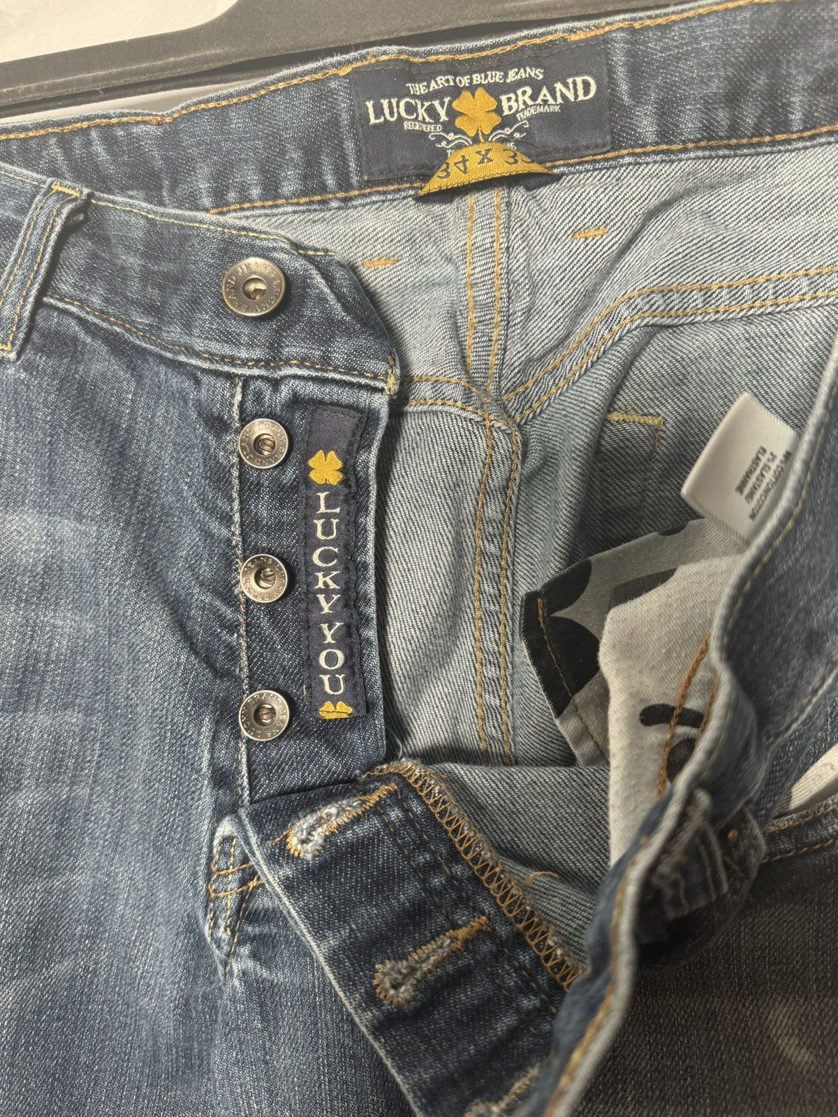 Lucky Brand Jeans 221 Original Straight "Lucky You" Vintage