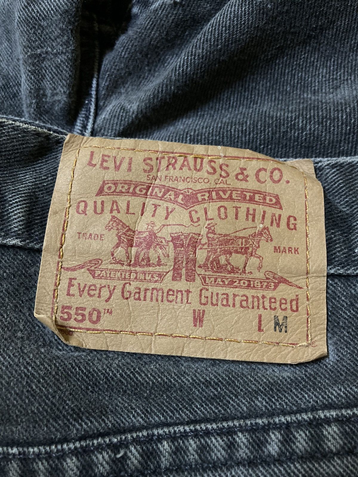 Levi's Vintage Levis 550 Black Relaxed Fit Tapered Leg USA Size US 30 / EU 46 - 11 Thumbnail