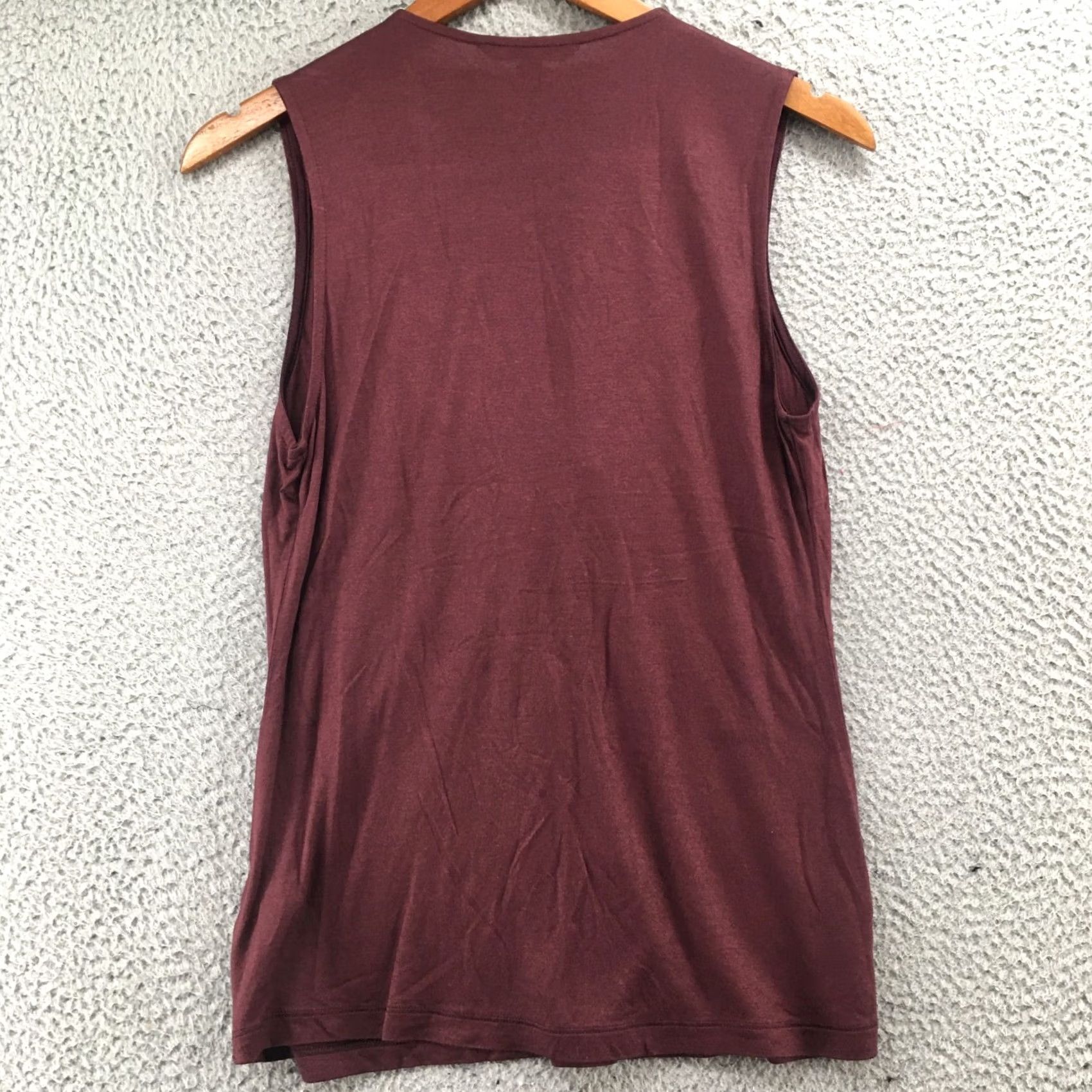 Banana Republic Banana Republic Blouse Shirt Tunic Womens XS Burgundy Sleeveless V-Neck Pleated Front Size XS / US 0-2 / IT 36-38 - 7 Thumbnail
