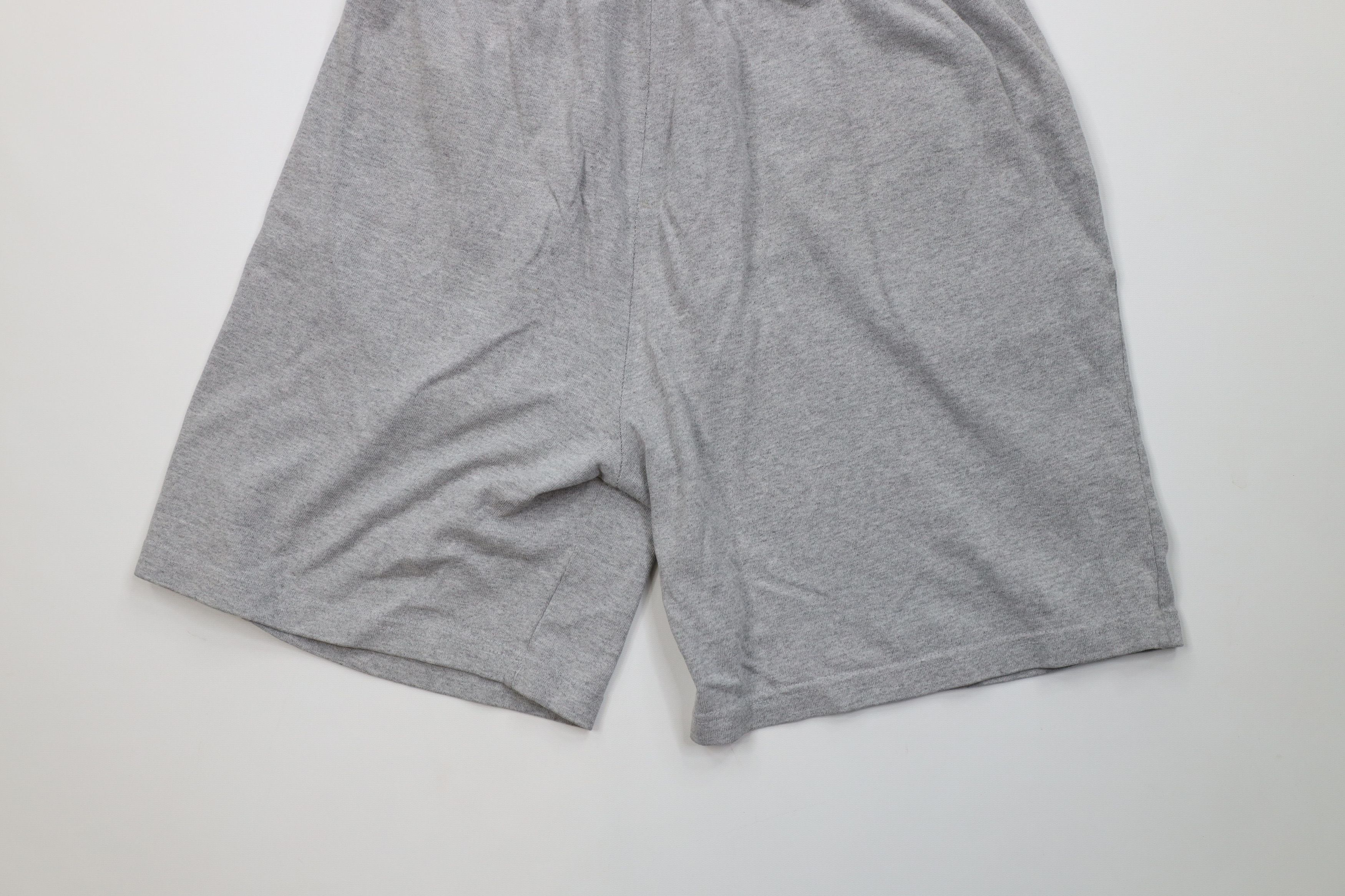 Vintage Vintage 90s NASCAR Kevin Harvick Racing Shorts Gray USA Size US 38 / EU 54 - 13 Thumbnail