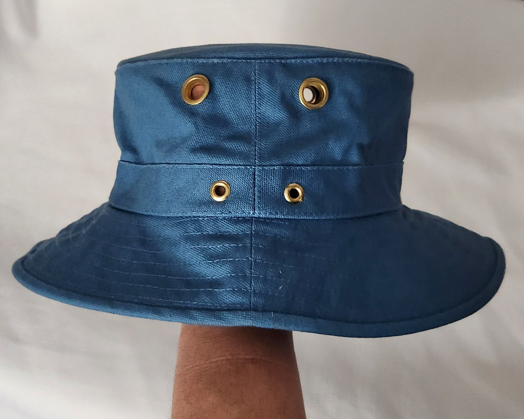 Tilley Tilley Bucket Hat Heritage Size 7 7/8 XXL Unisex Vented Size ONE SIZE - 5 Thumbnail