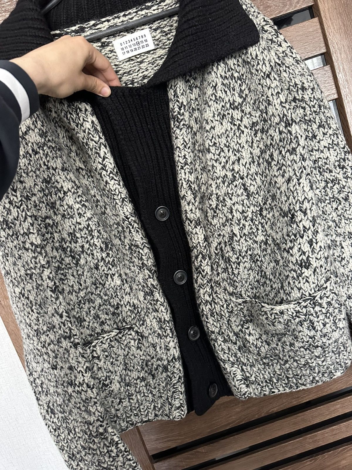 Maison Margiela Maison Martin Margiela Knit Wool Sweater Cardigan Size US L / EU 52-54 / 3 - 7 Thumbnail