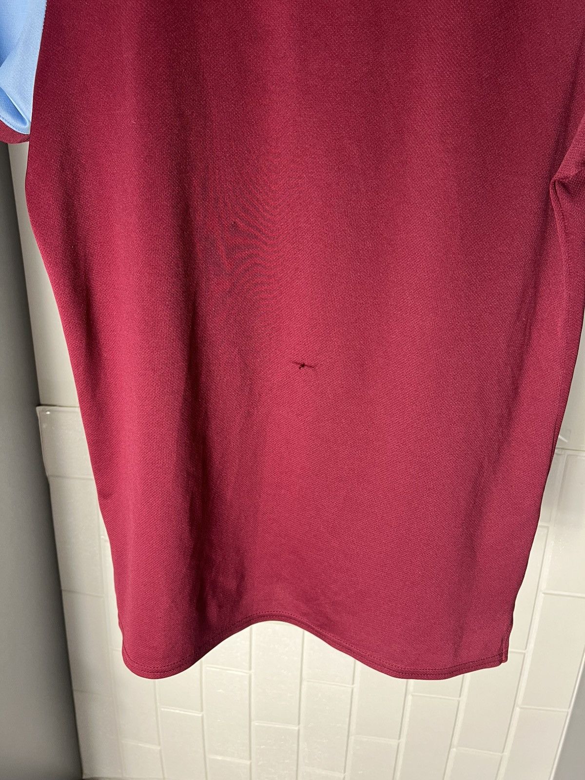 Umbro VINTAGE UMBRO FC WEST HAM UNITED ENGLAND SOCCER JERSEY RETRO Size US S / EU 44-46 / 1 - 9 Thumbnail