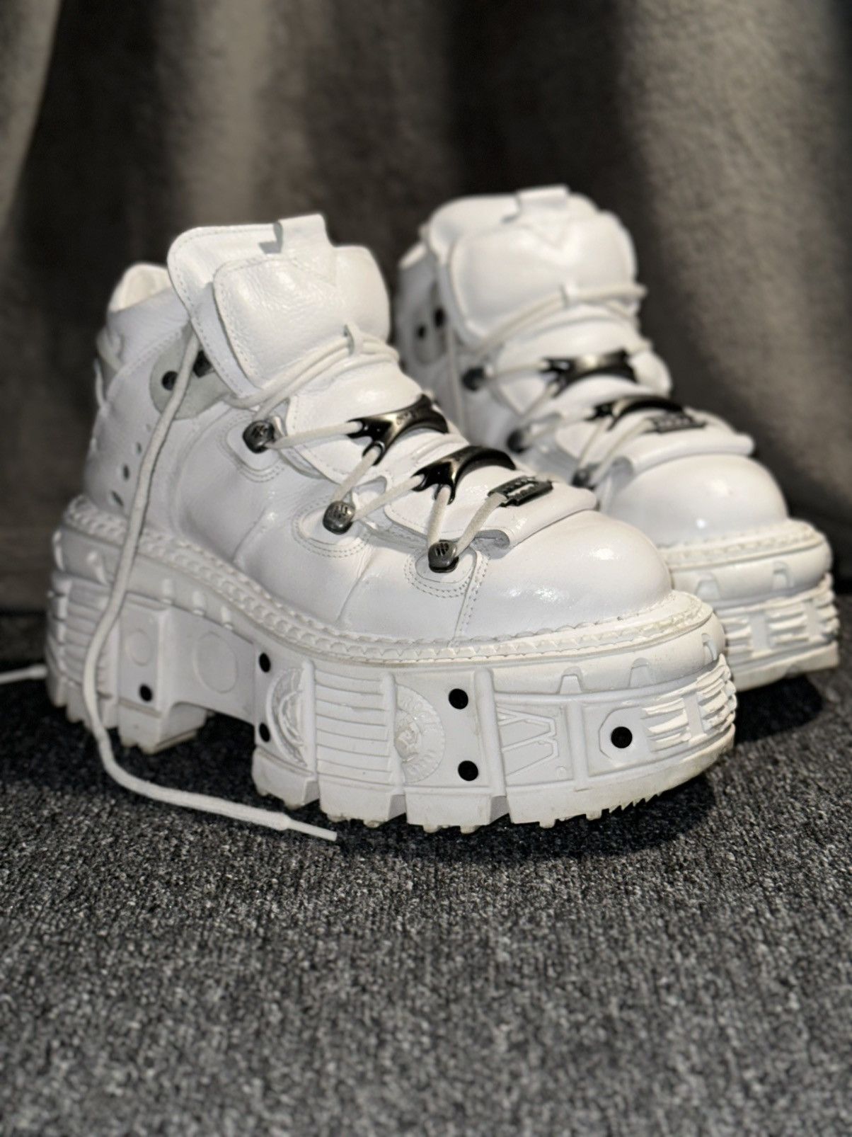 New Rock NEW ROCK BOOTS M-TANK106-C1 WHITE | Grailed
