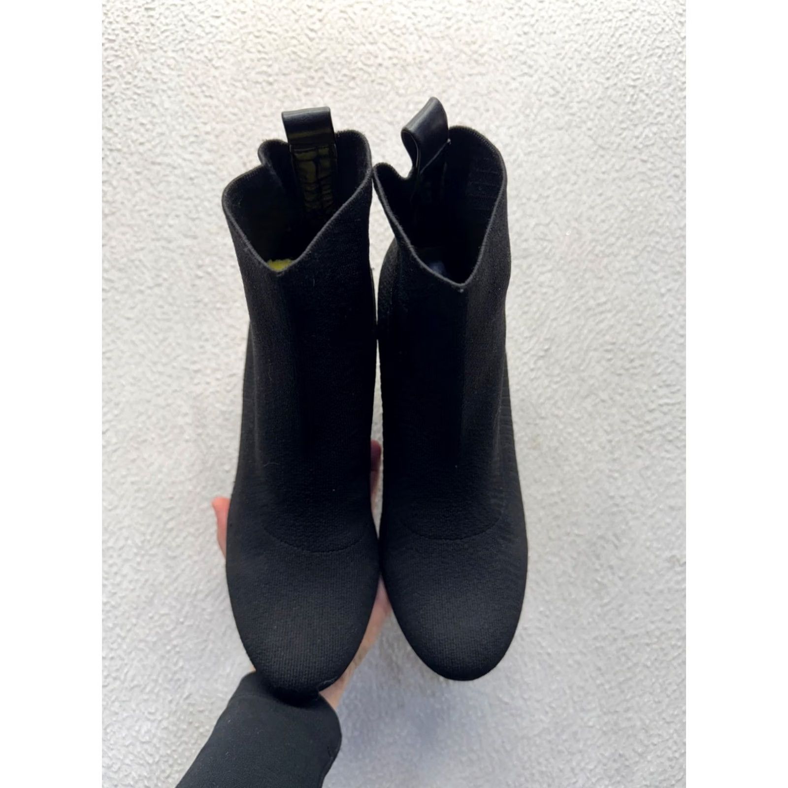 BCBGeneration BCBGeneration Black Knit Ankle Boots Block Heels Size 8.5 Womens Size US 9 / IT 39 - 3 Thumbnail